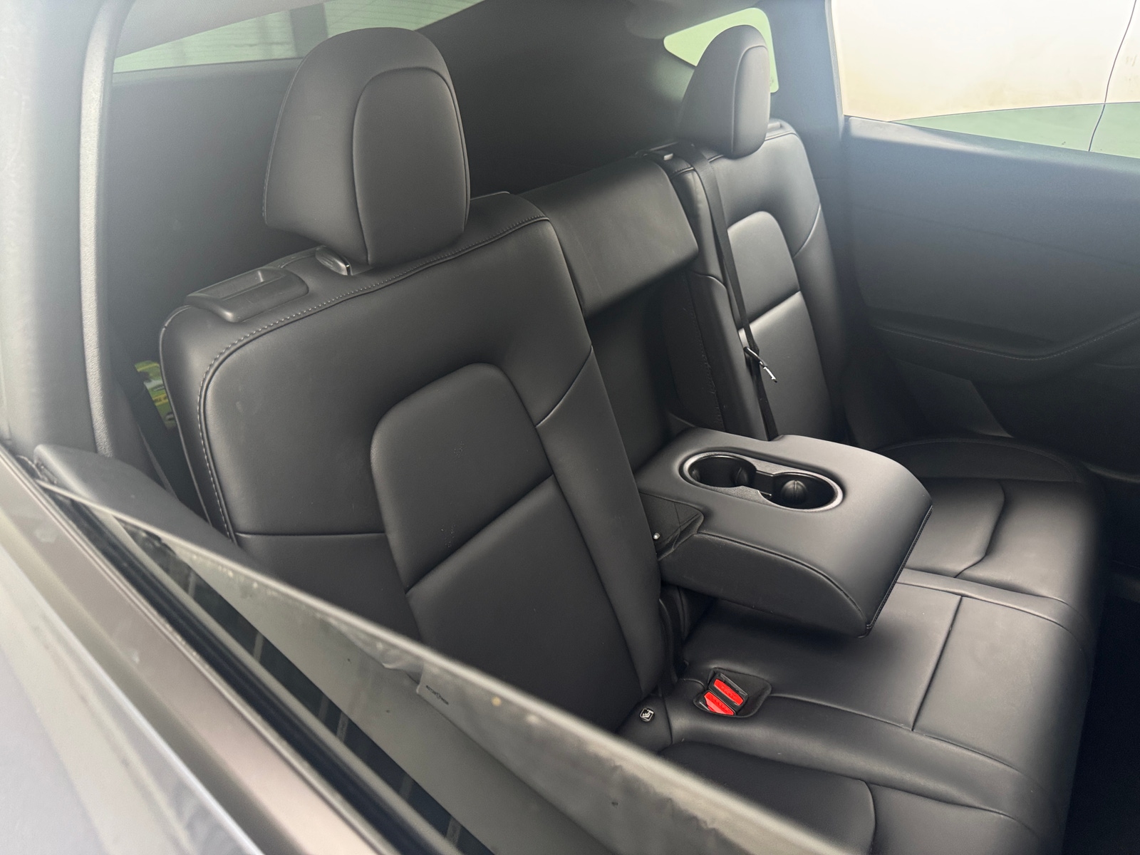 Thumbnail: 2022 Tesla Model Y - 4