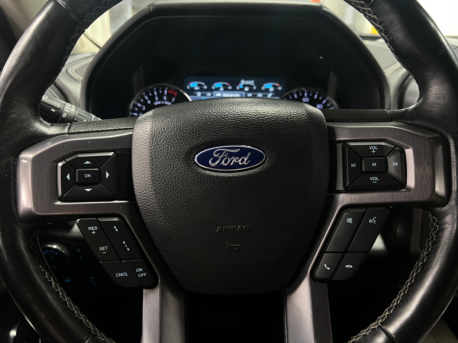 Thumbnail: 2018 Ford Expedition MAX - 4