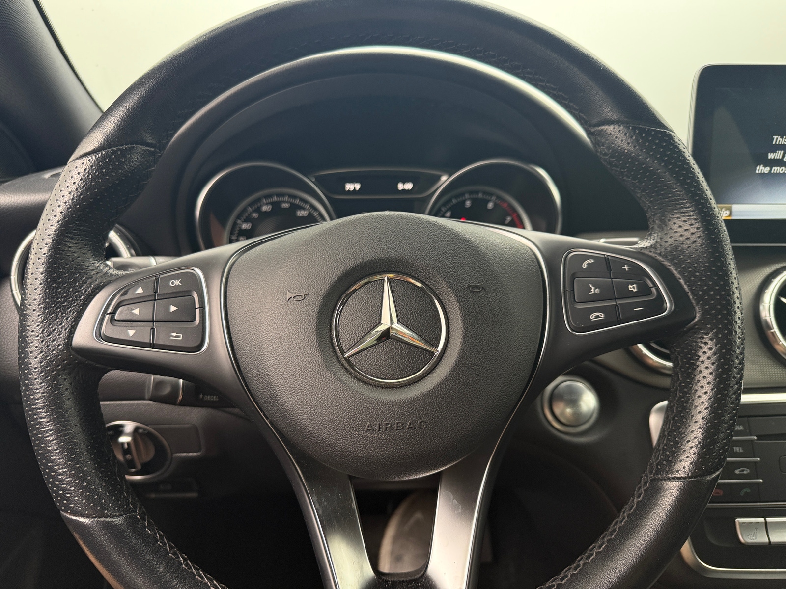 Thumbnail: 2019 Mercedes-Benz CLA - 3