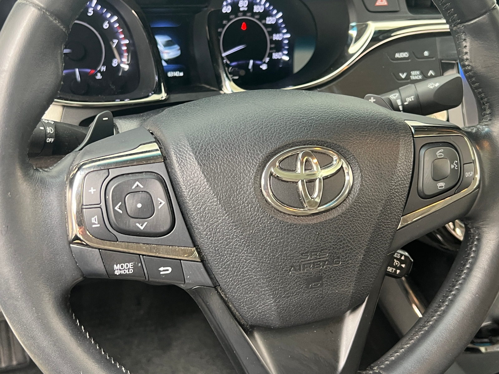 Thumbnail: 2013 Toyota Avalon - 4