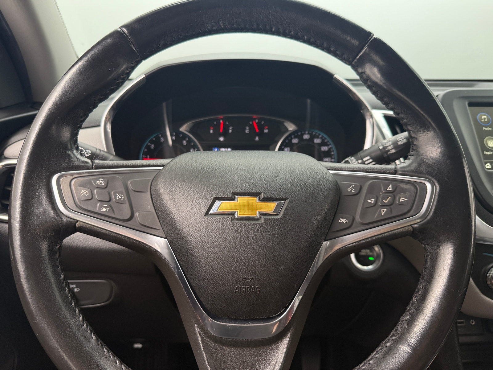 Thumbnail: 2019 Chevrolet Equinox - 5