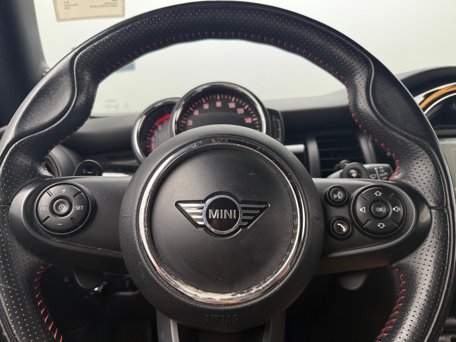 Thumbnail: 2020 MINI Cooper Convertible - 4