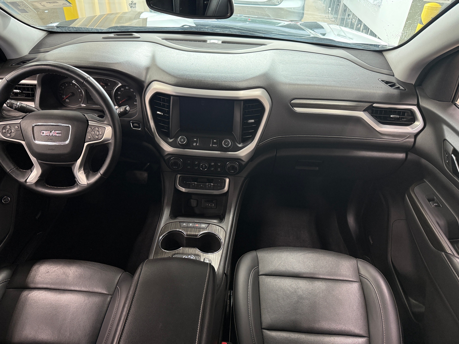 Thumbnail: 2023 GMC Acadia - 2