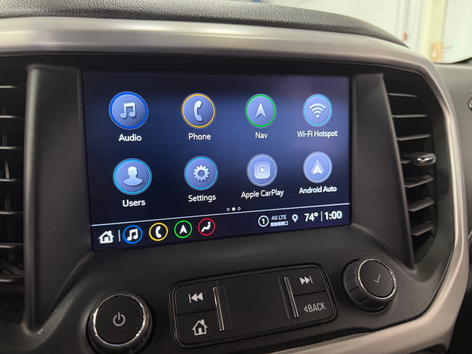 Thumbnail: 2023 GMC Acadia - 3