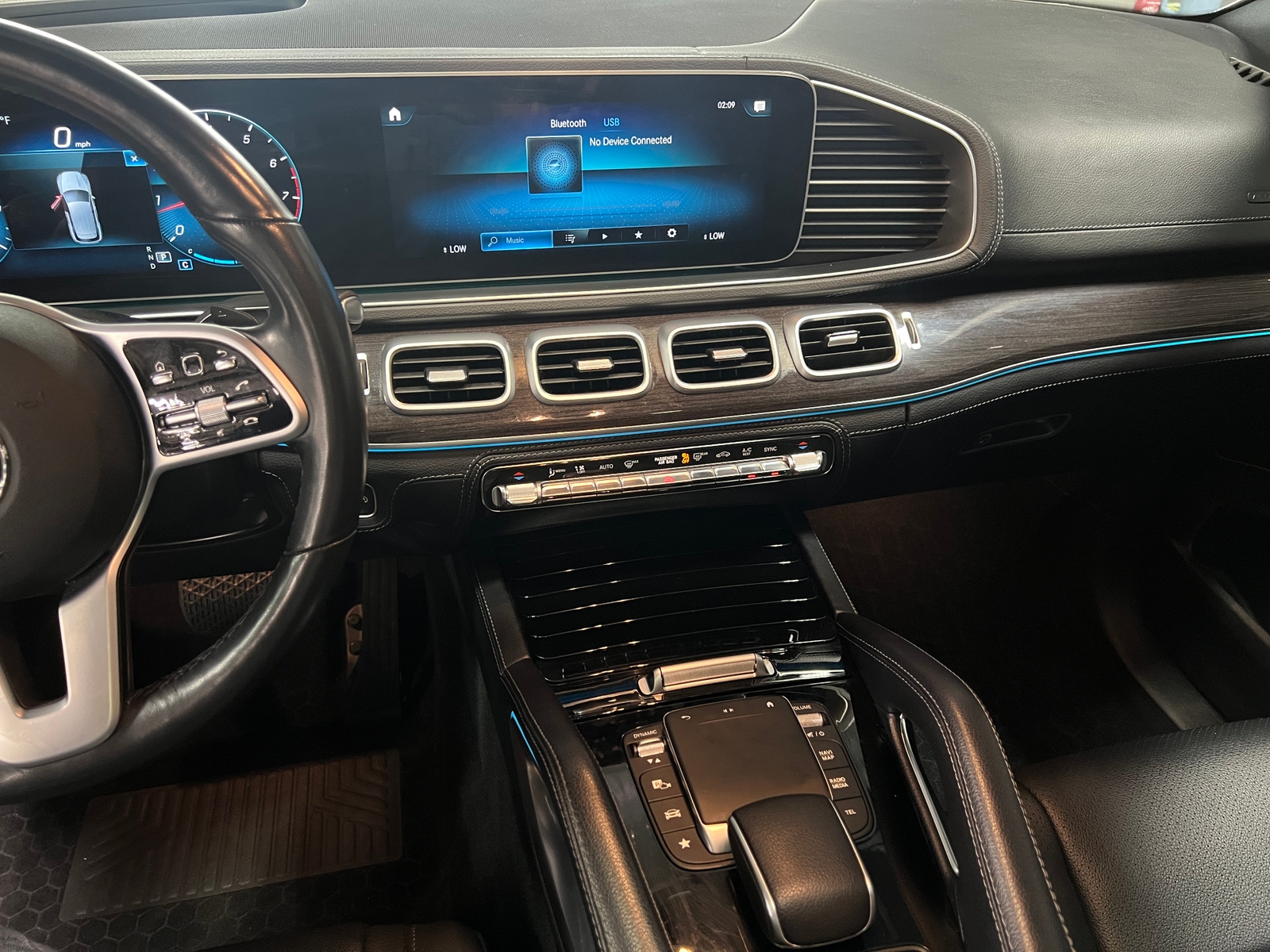 Thumbnail: 2021 Mercedes-Benz GLE - 2