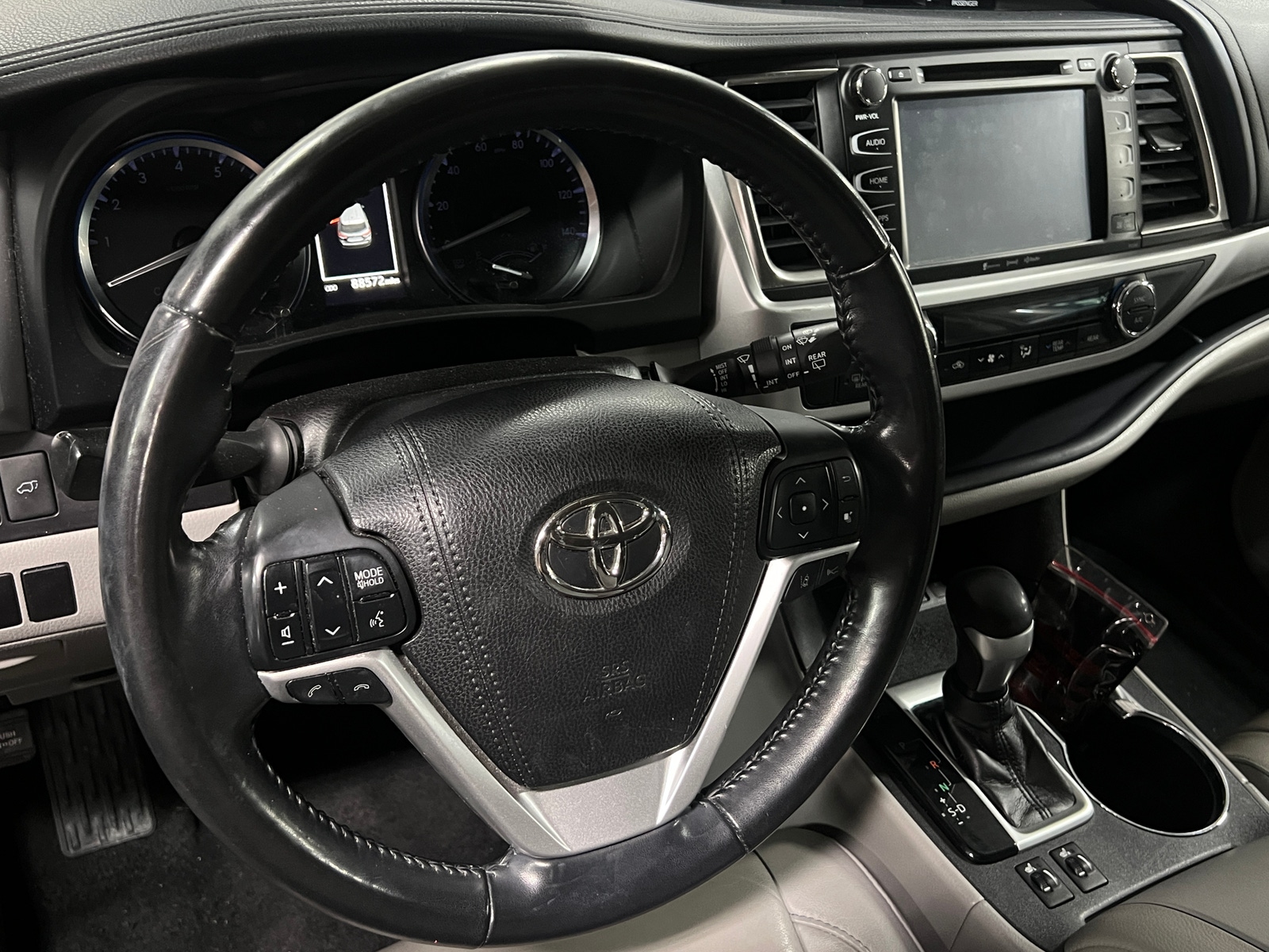 Thumbnail: 2018 Toyota Highlander - 4