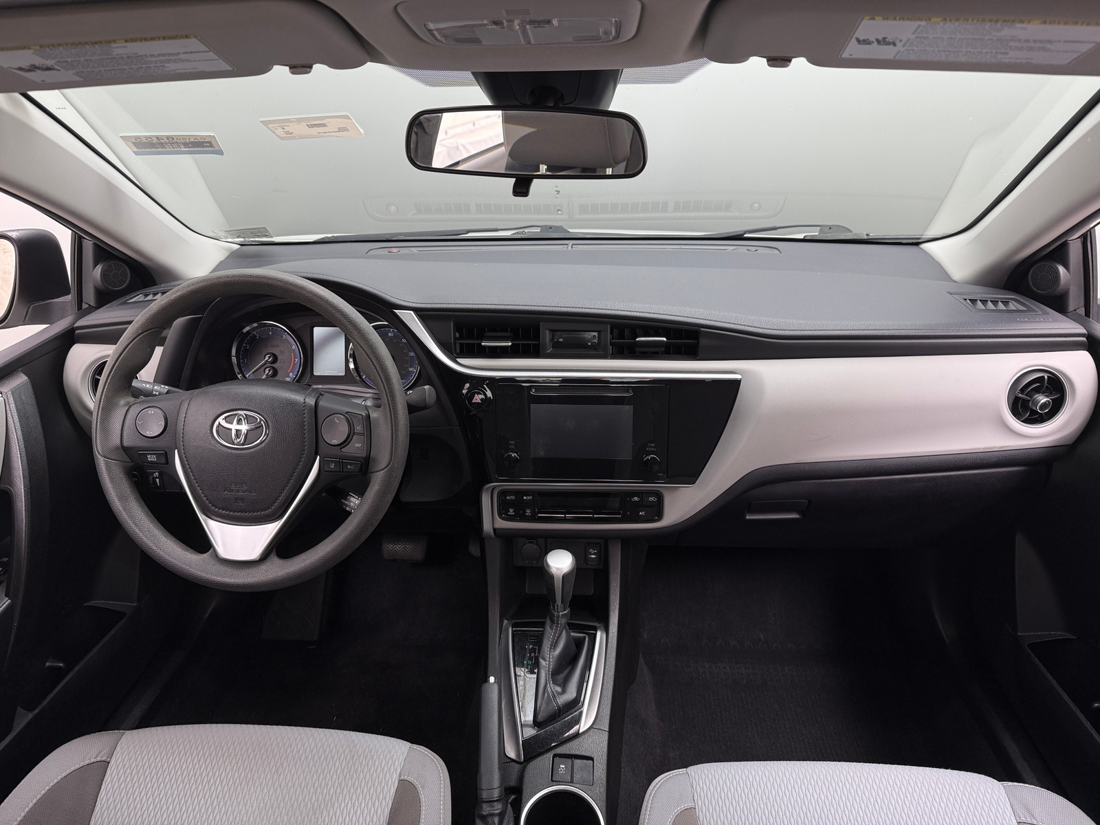 Thumbnail: 2018 Toyota Corolla - 3