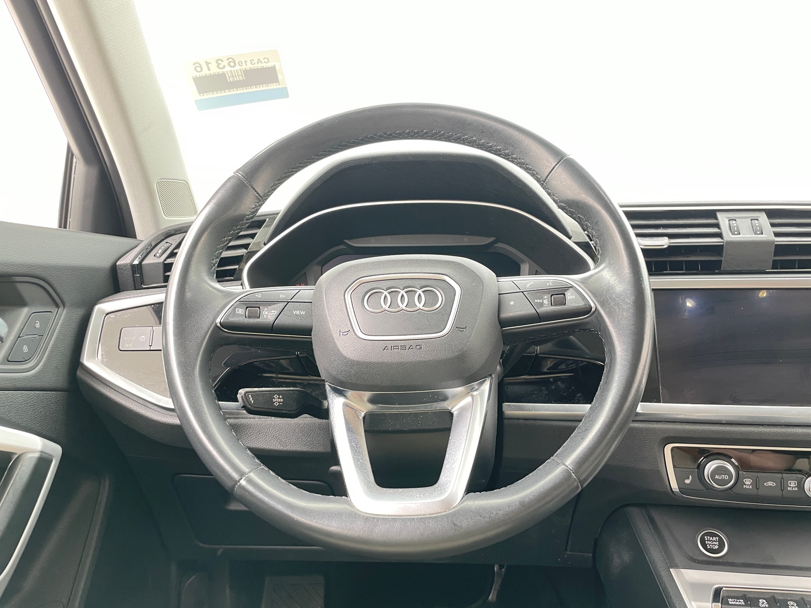 Thumbnail: 2022 Audi Q3 - 4