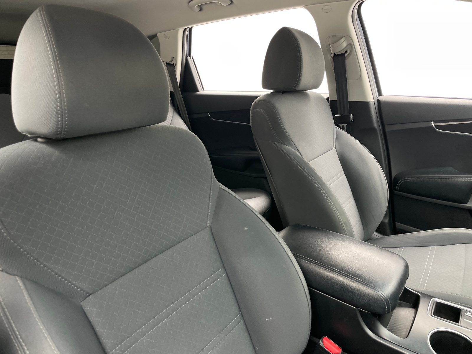 Thumbnail: 2019 Kia Sorento - 2