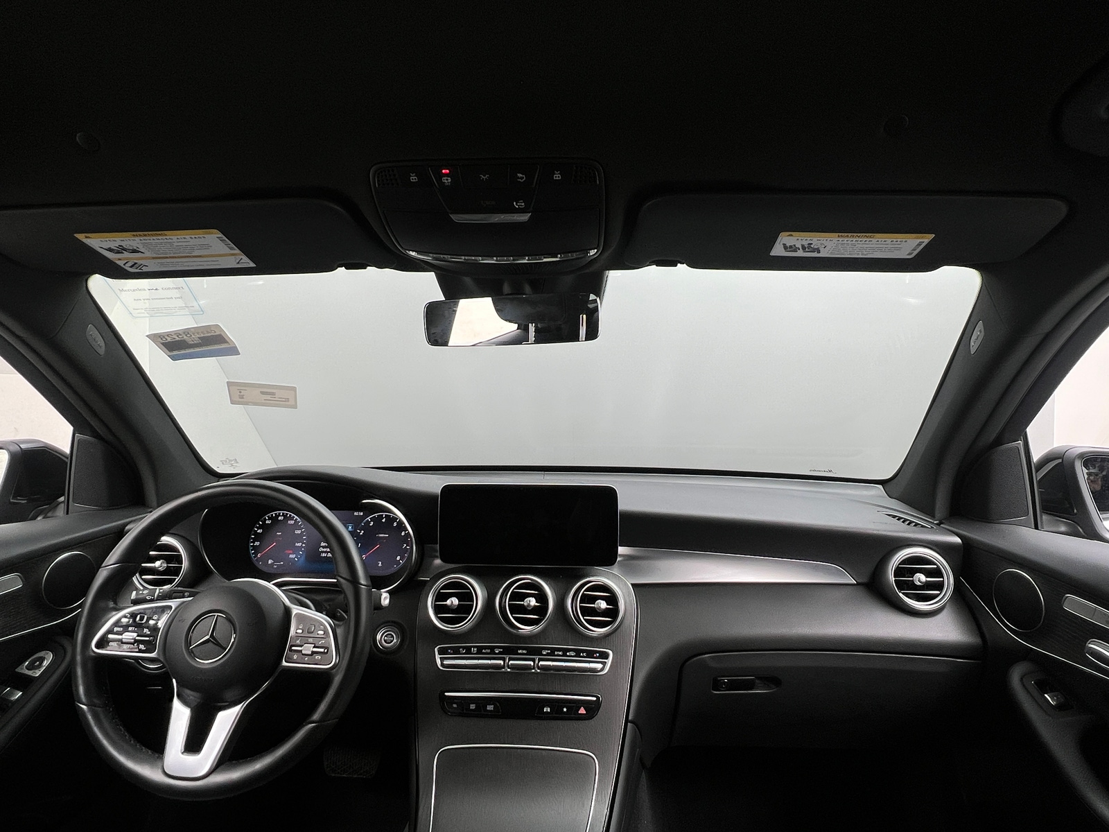 Thumbnail: 2022 Mercedes-Benz GLC - 2
