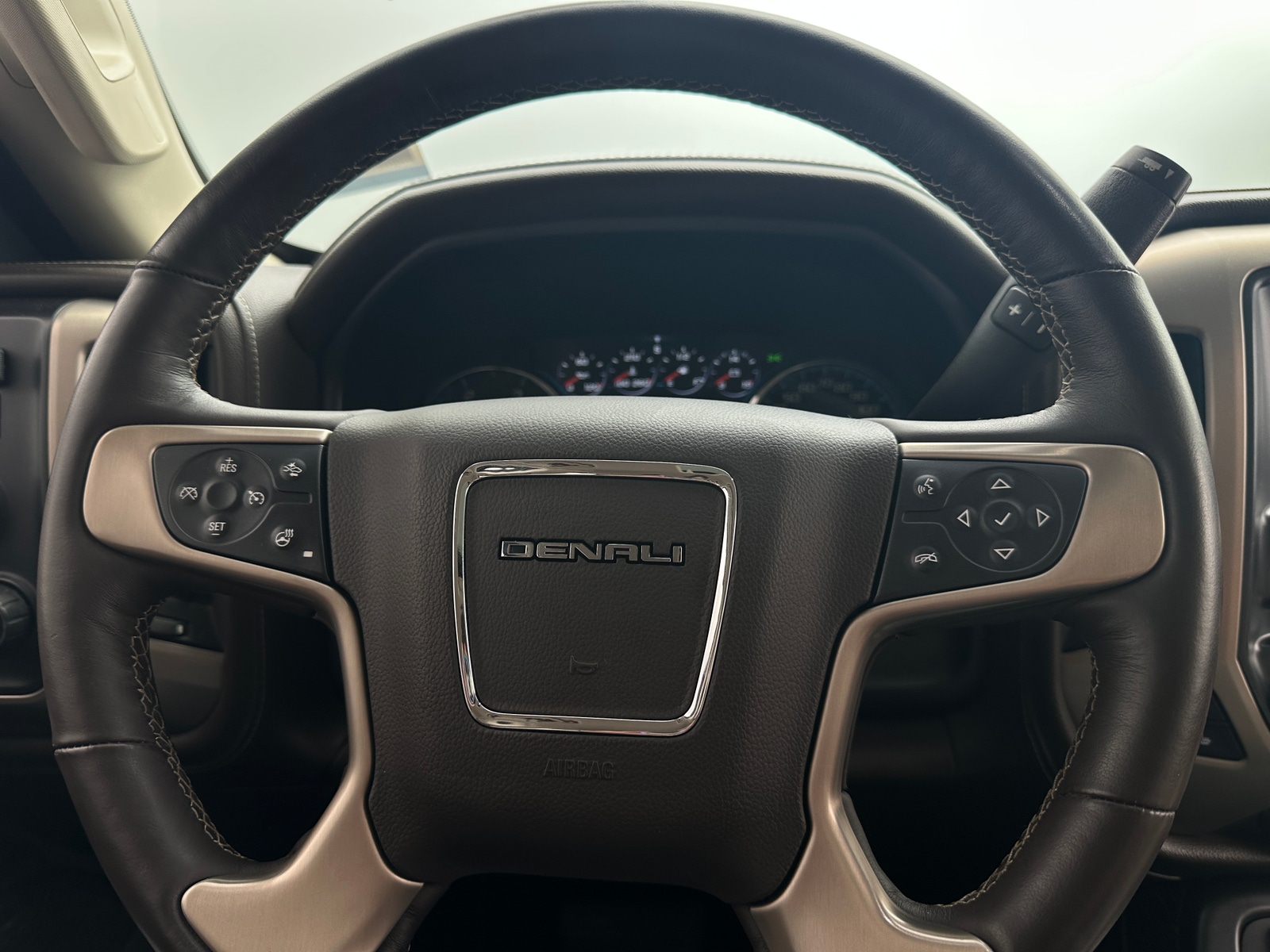 Thumbnail: 2017 GMC Sierra 3500 - 4