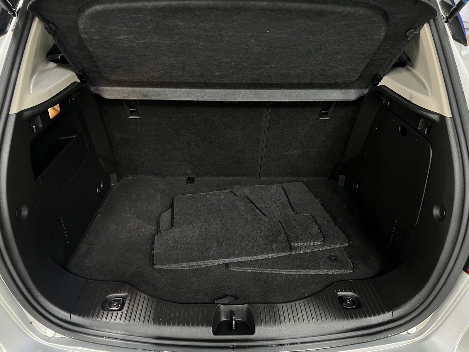 Thumbnail: 2018 Buick Encore - 7