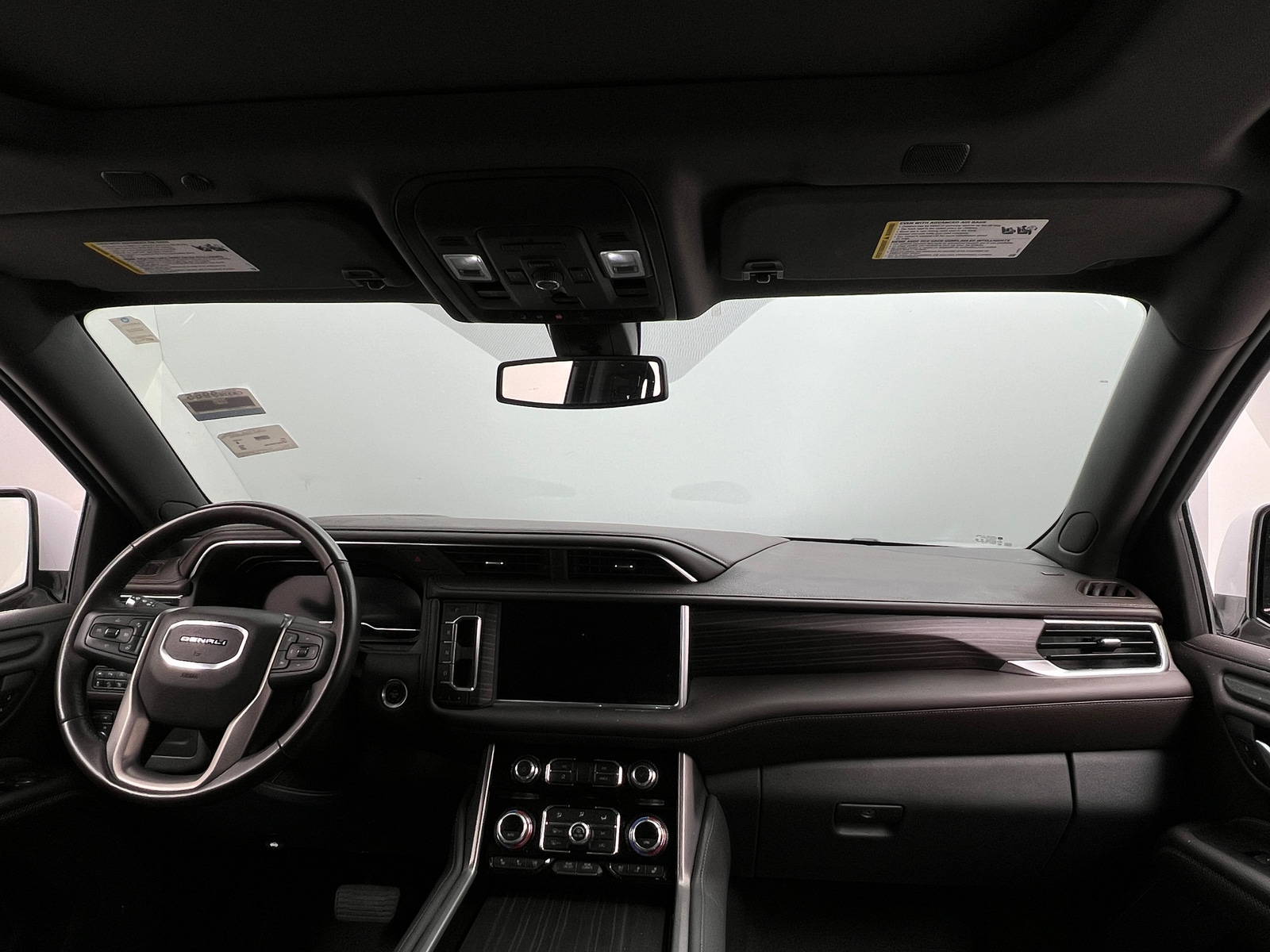Thumbnail: 2022 GMC Yukon - 2
