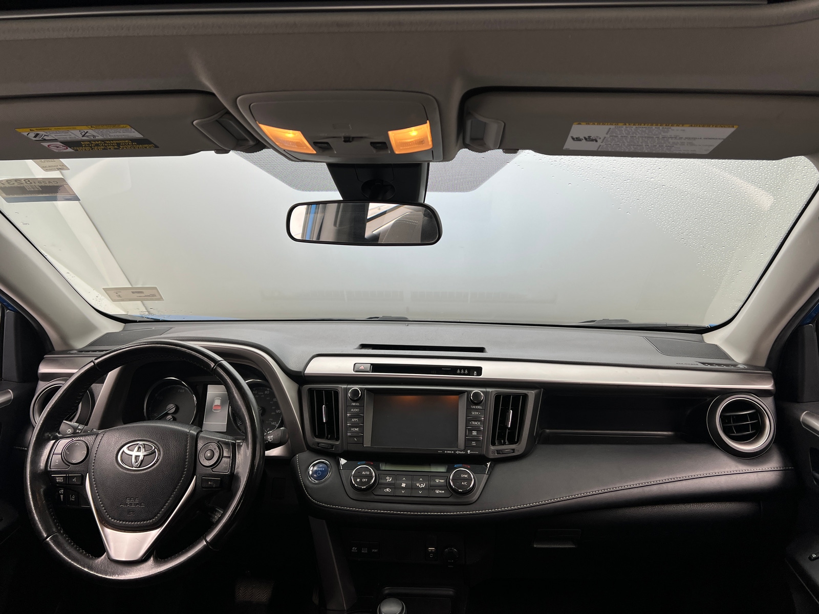 Thumbnail: 2017 Toyota RAV4 - 3