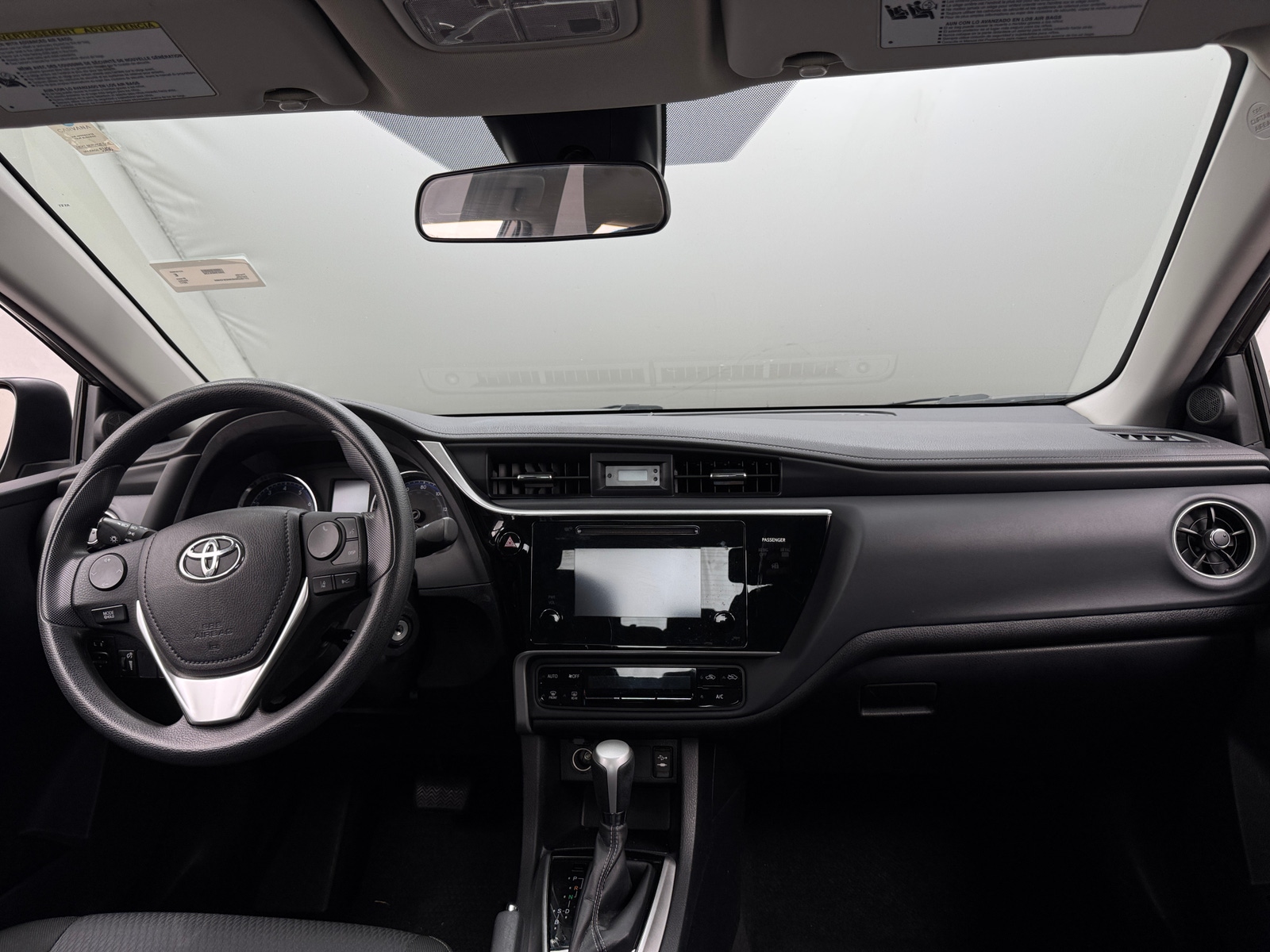 Thumbnail: 2017 Toyota Corolla - 3