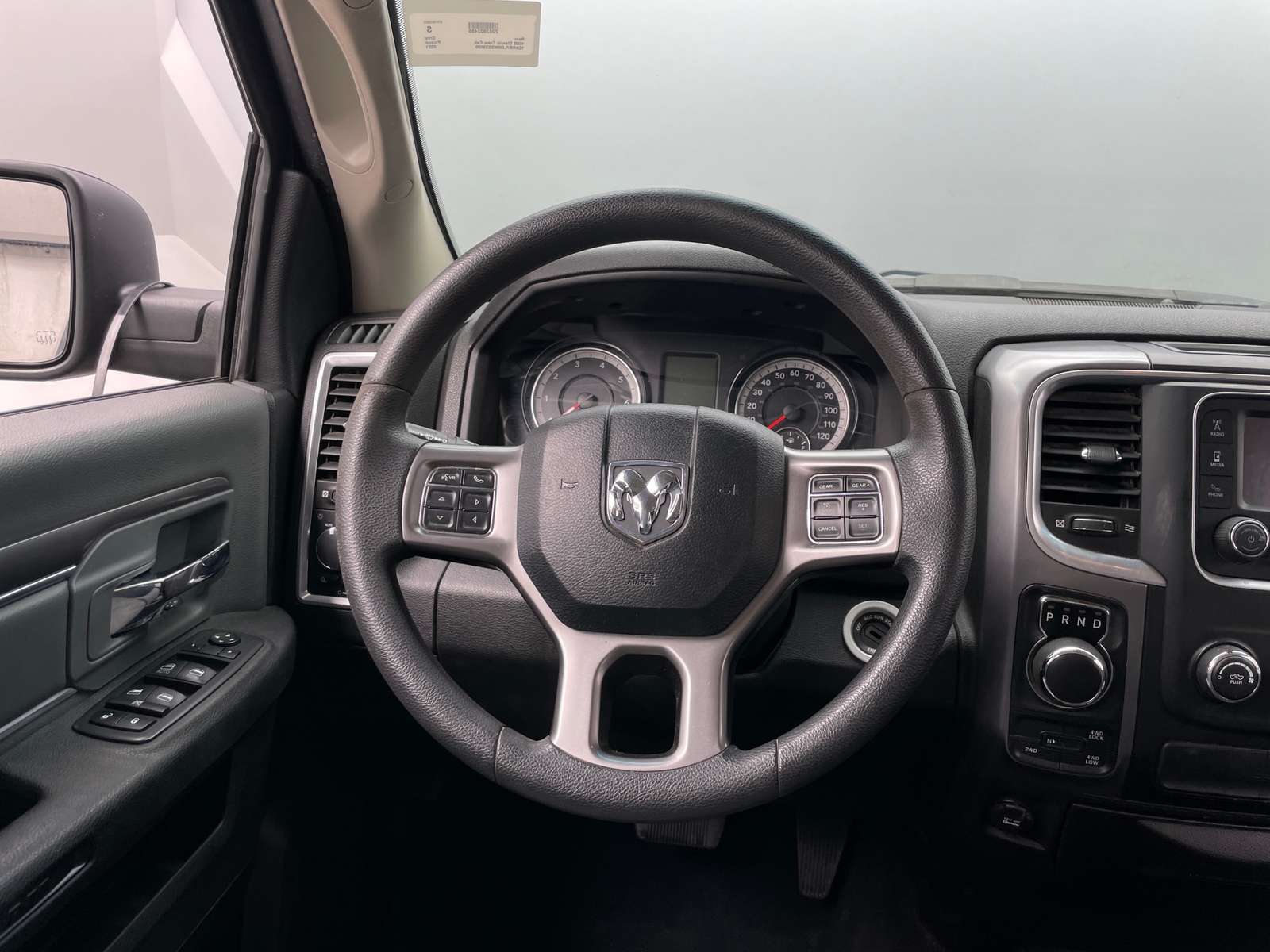 Thumbnail: 2021 RAM 1500 Classic - 5