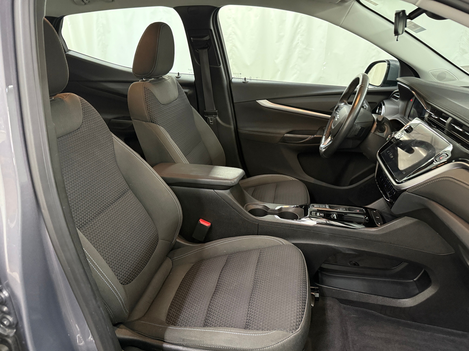 Thumbnail: 2023 Chevrolet Bolt EUV - 2