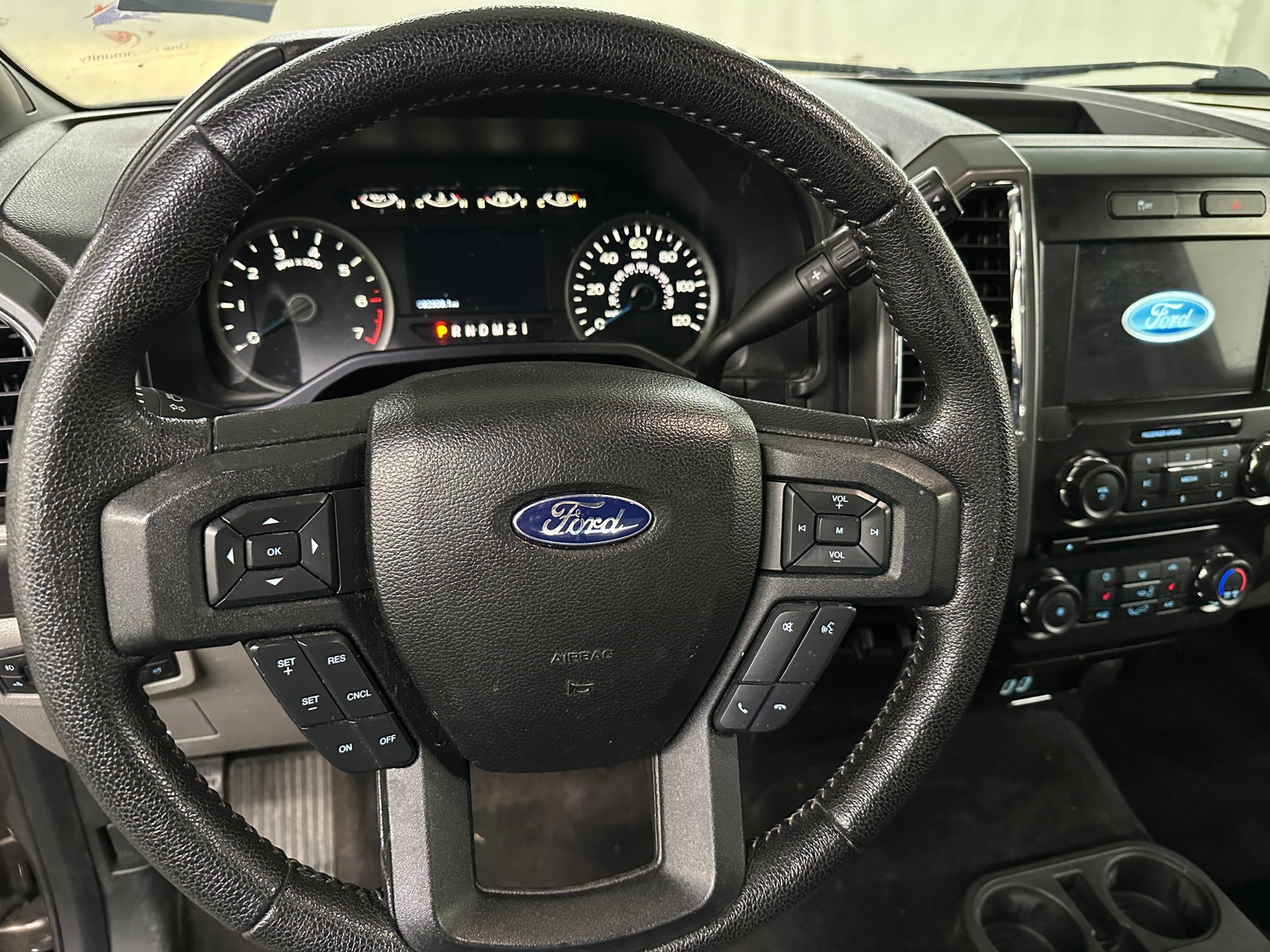 Thumbnail: 2016 Ford Econoline - 5