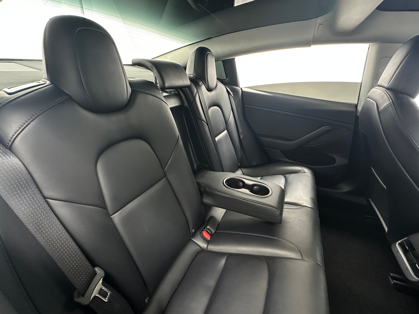 Thumbnail: 2022 Tesla Model 3 - 5