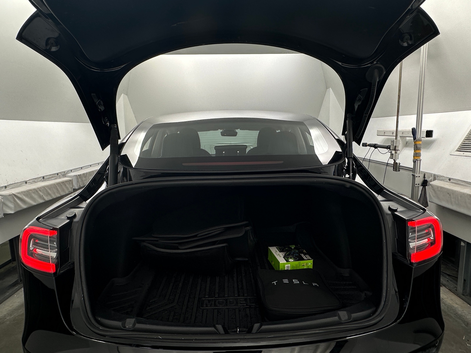 Thumbnail: 2022 Tesla Model 3 - 6