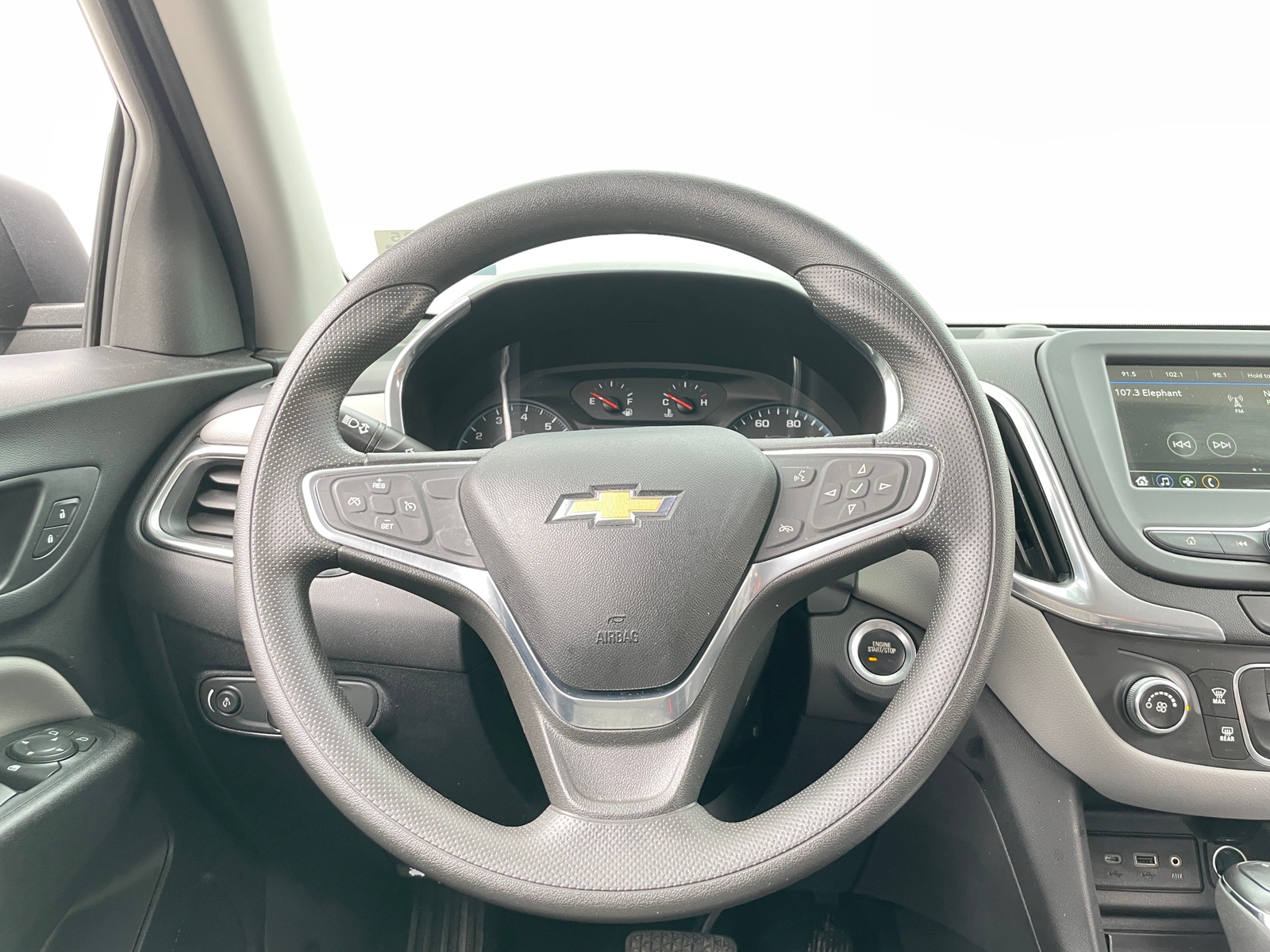 Thumbnail: 2019 Chevrolet Equinox - 5