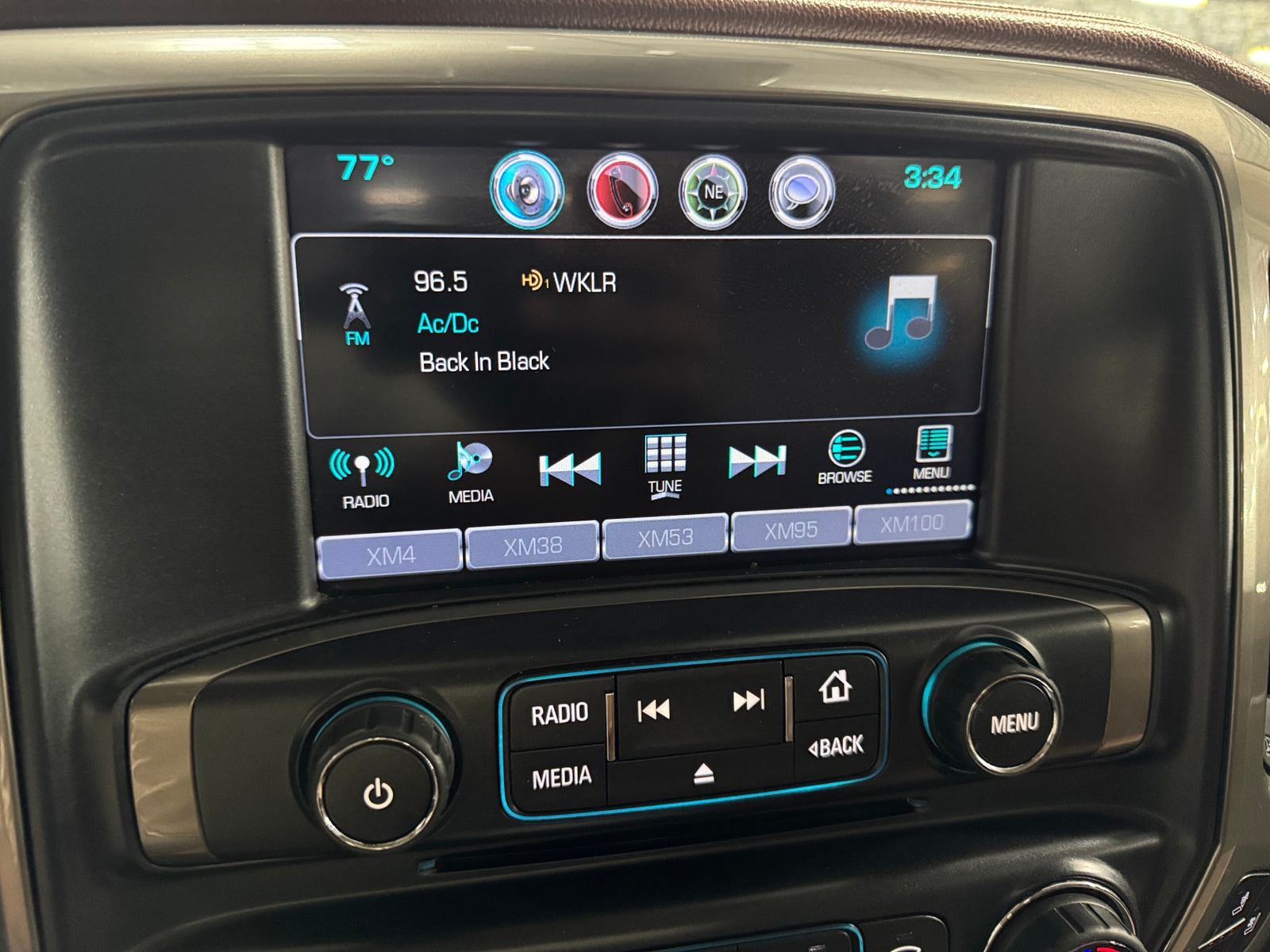Thumbnail: 2016 Chevrolet Silverado 2500 - 3