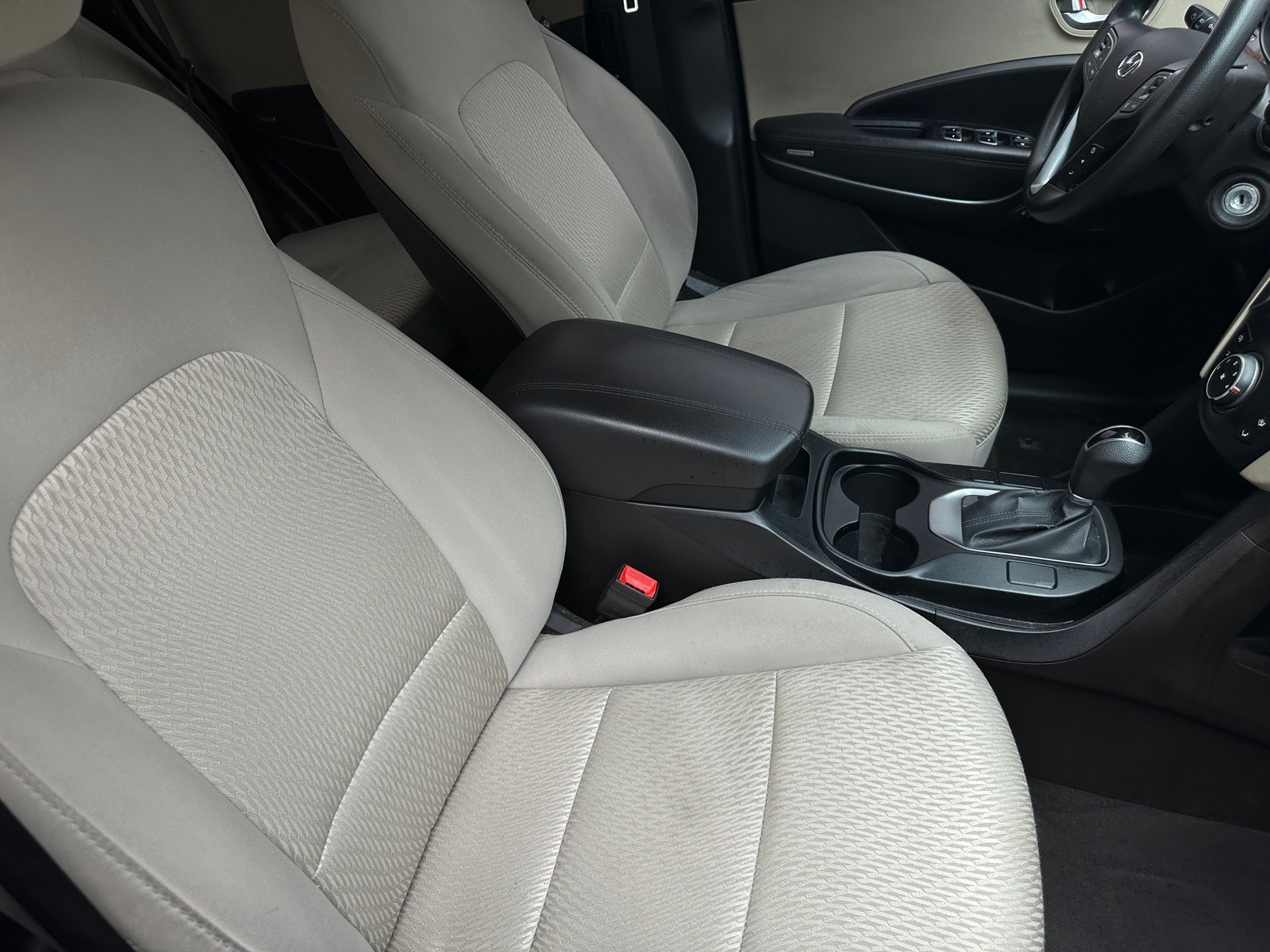 Thumbnail: 2013 Hyundai Santa Fe - 2