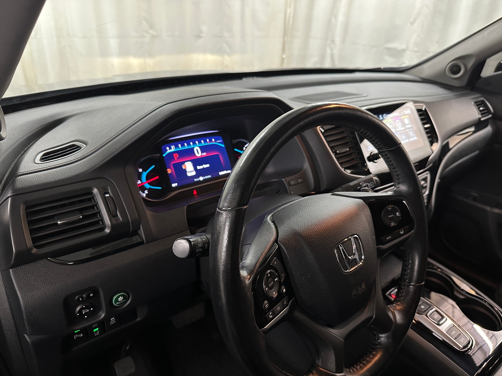 Thumbnail: 2020 Honda Pilot - 2