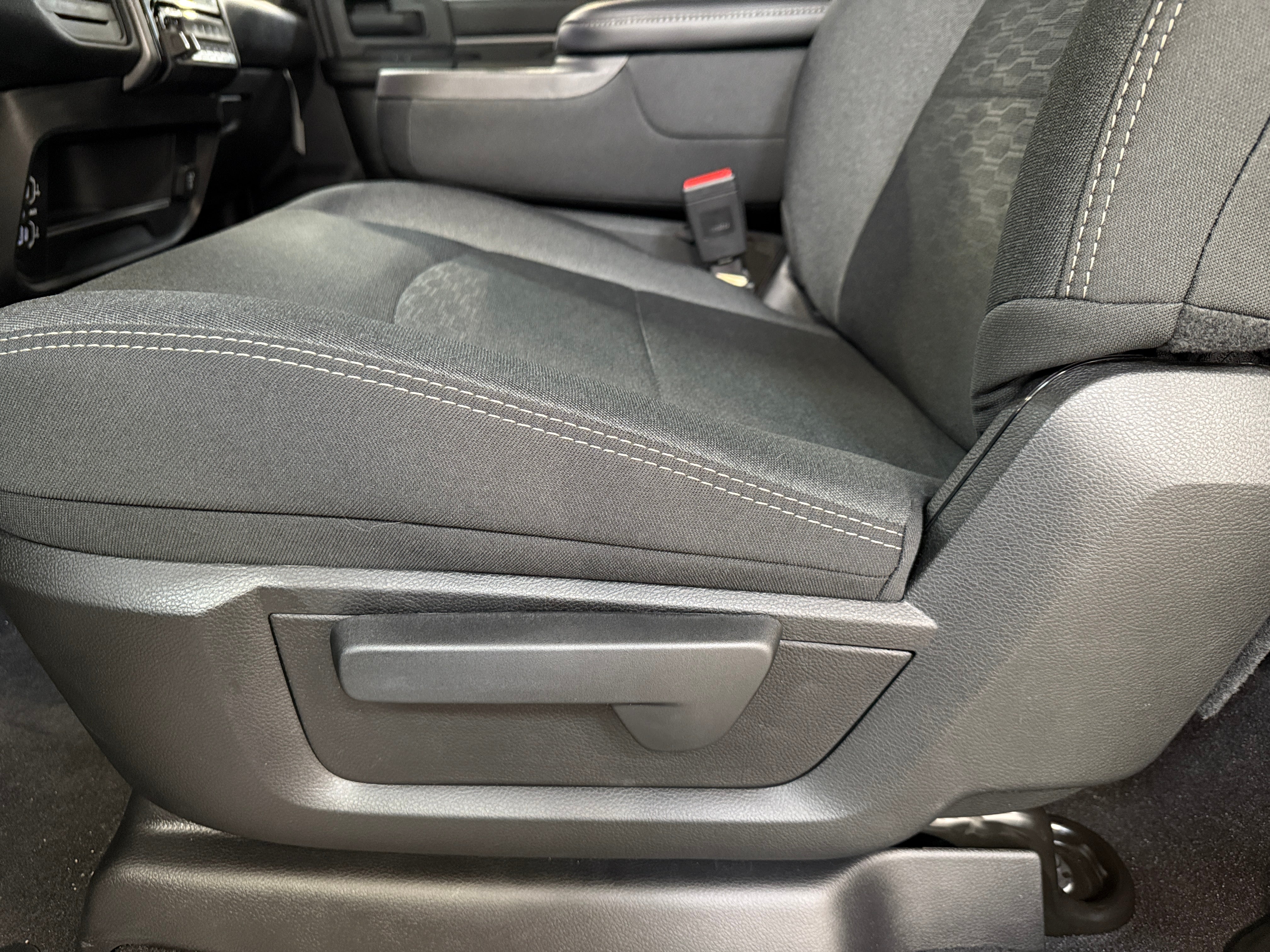 2026 RAM 2500 Tradesman - Photo 10