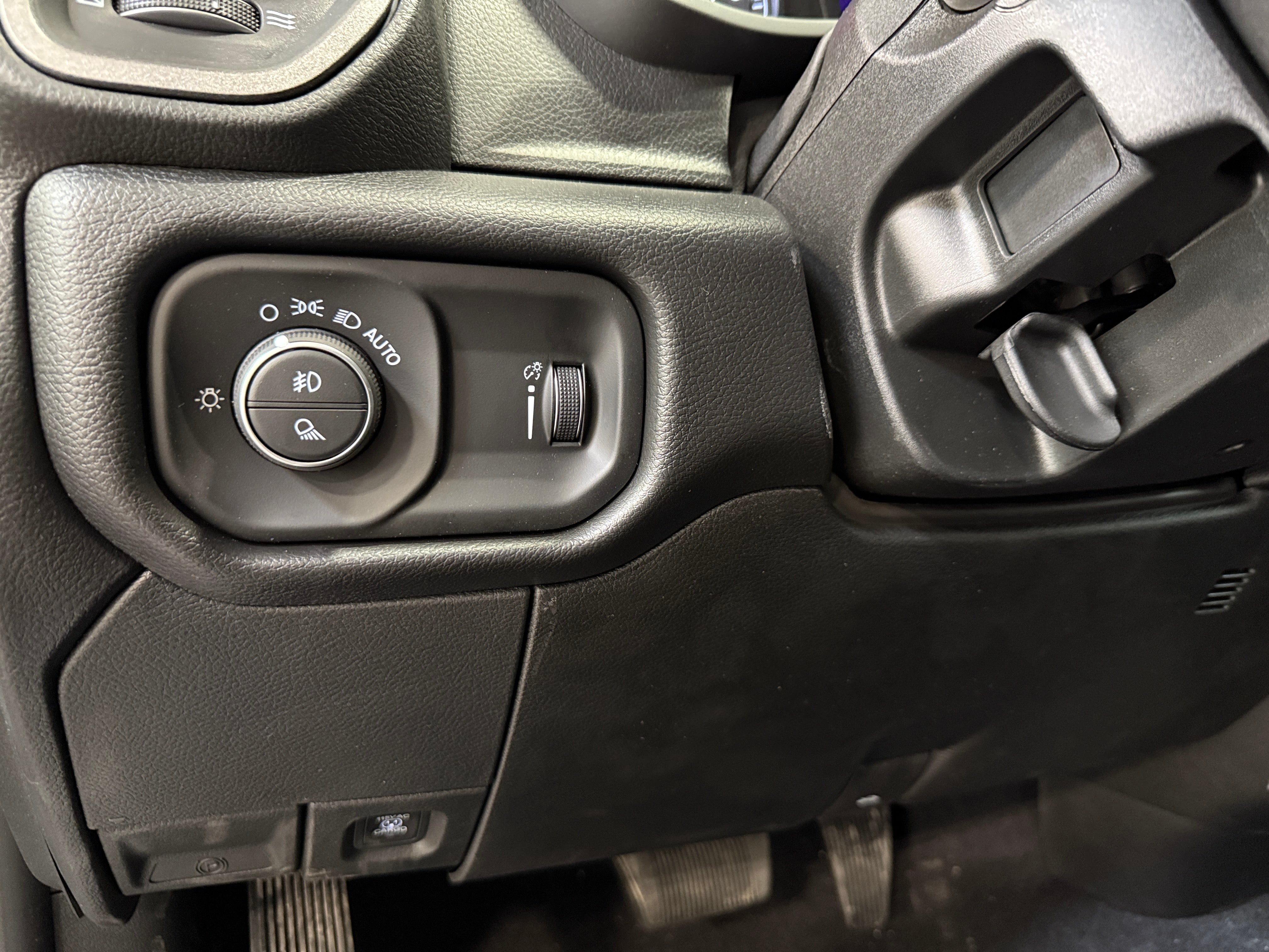 2026 RAM 2500 Tradesman - Photo 2