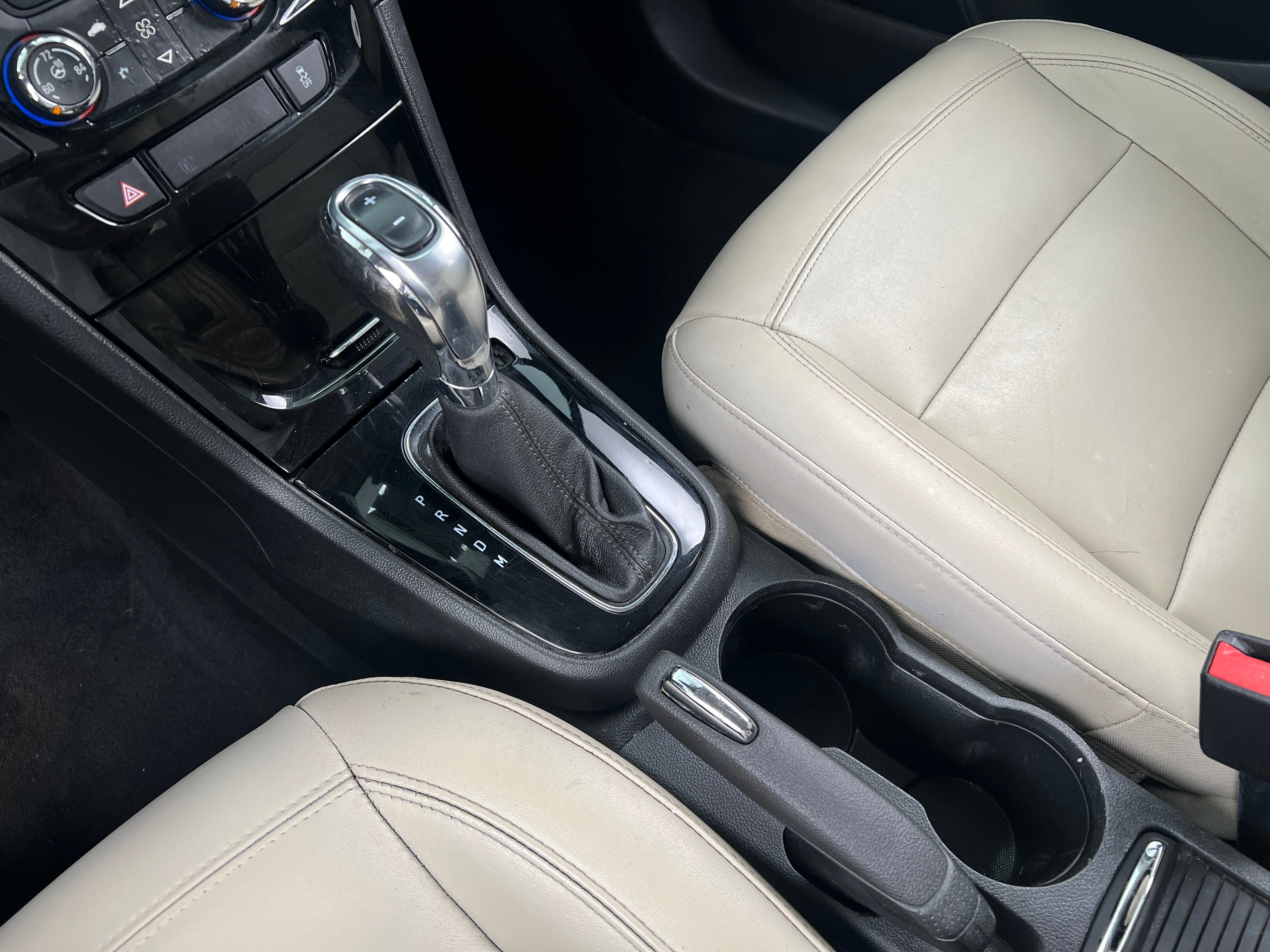 Used 2017 Buick Encore Essence with VIN KL4CJCSB2HB009254 for sale in Oak Creek, WI