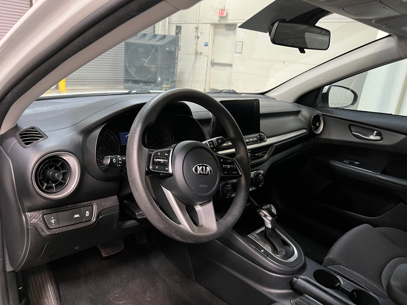 Thumbnail: 2019 Kia Forte - 3