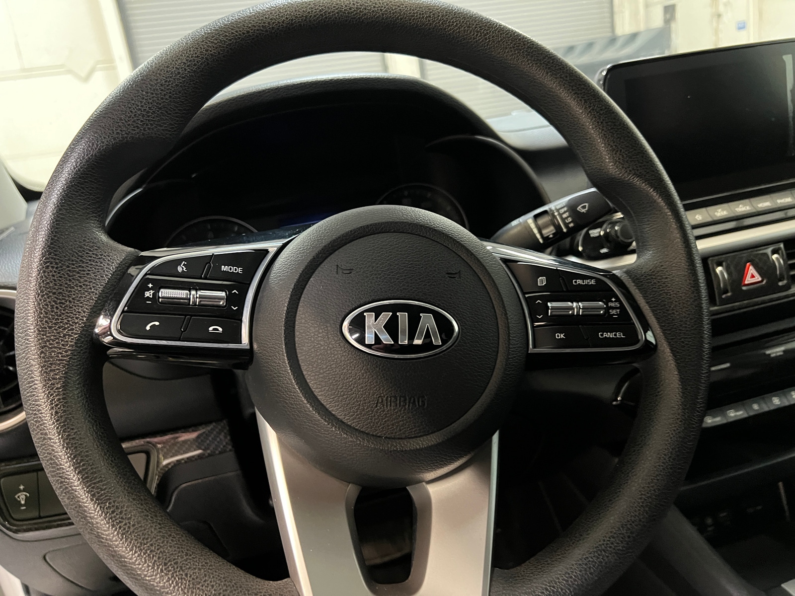 Thumbnail: 2019 Kia Forte - 5