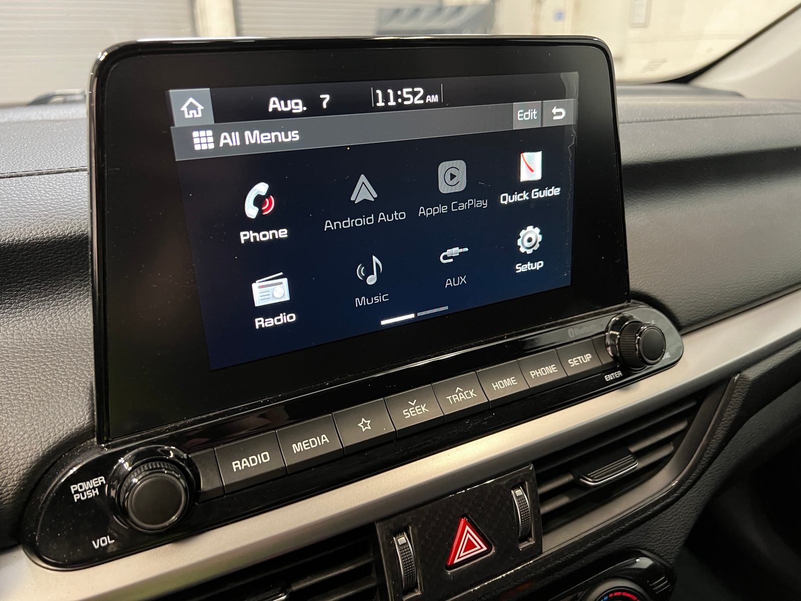 Thumbnail: 2019 Kia Forte - 4
