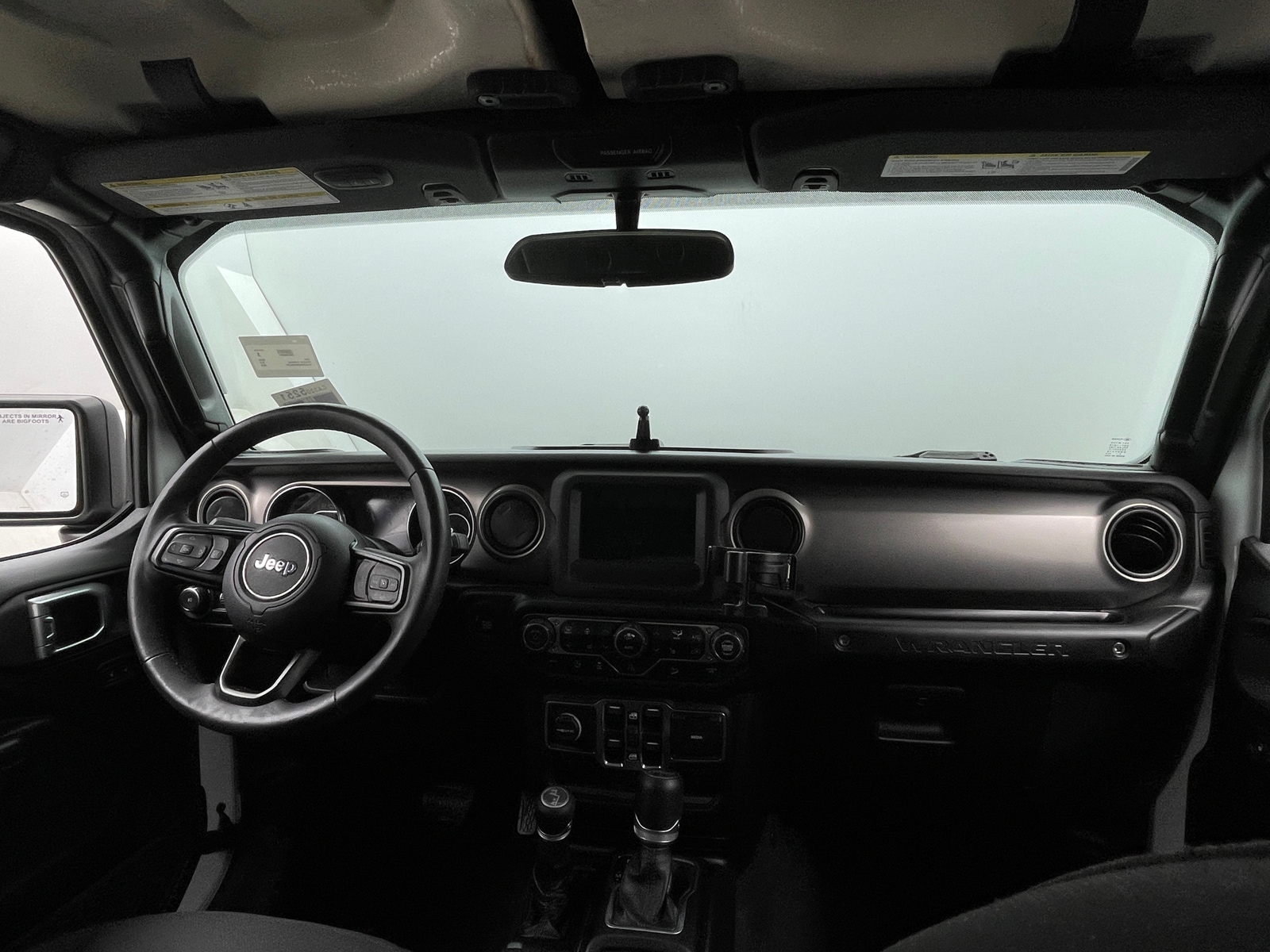 Thumbnail: 2019 Jeep Wrangler - 3