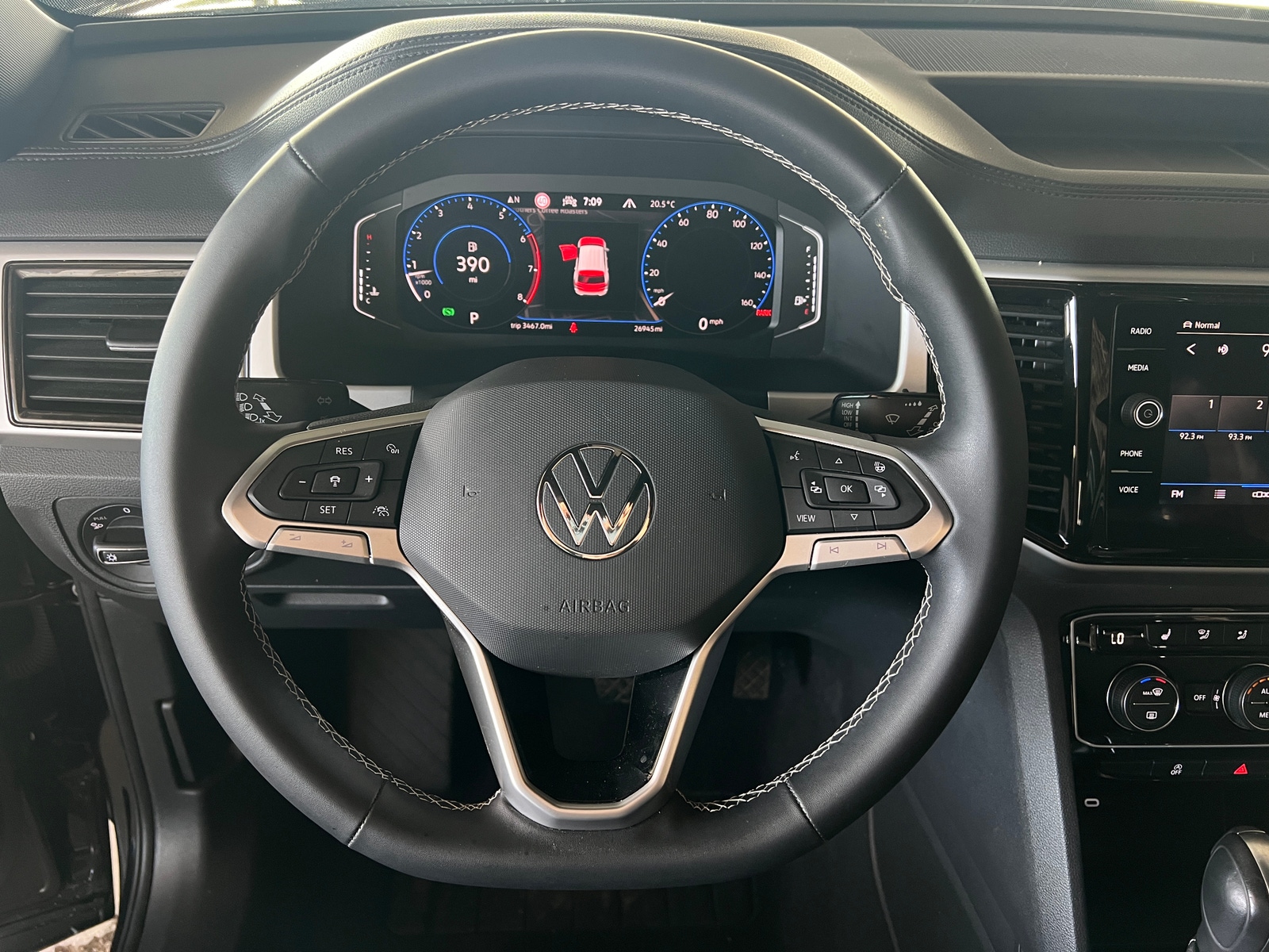 Thumbnail: 2021 Volkswagen Atlas - 4