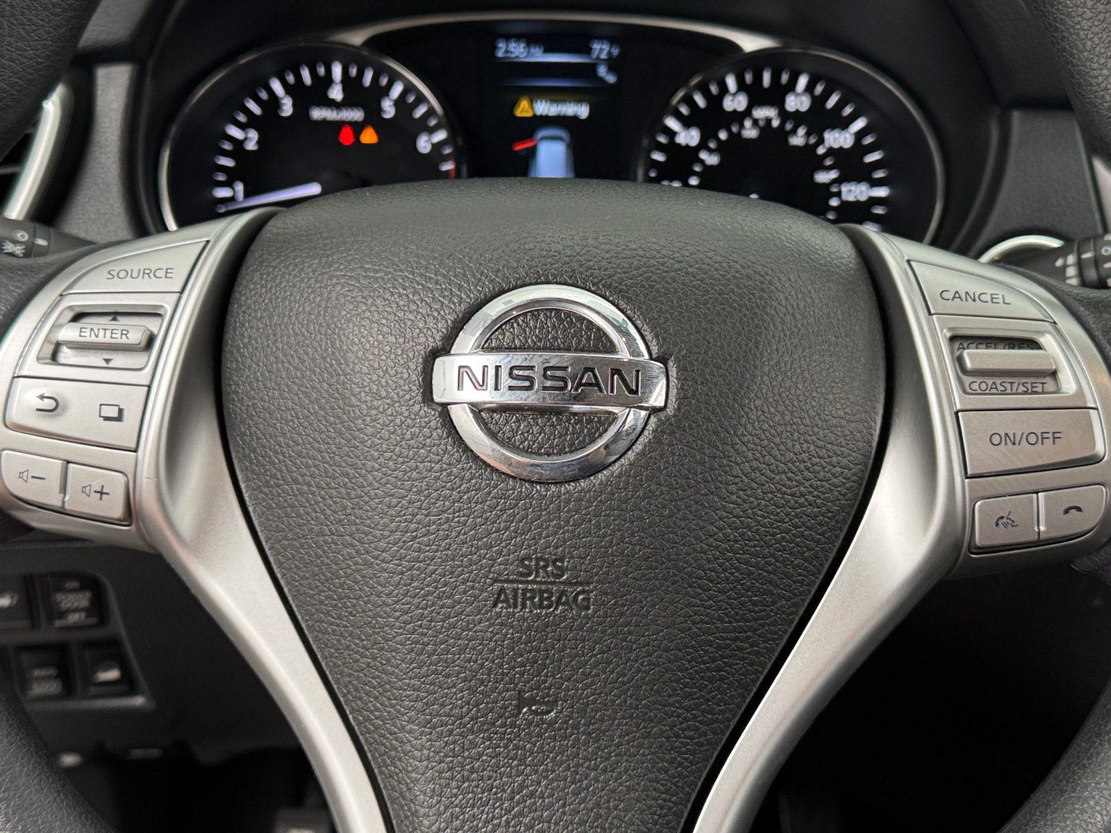 Thumbnail: 2016 Nissan Rogue - 5
