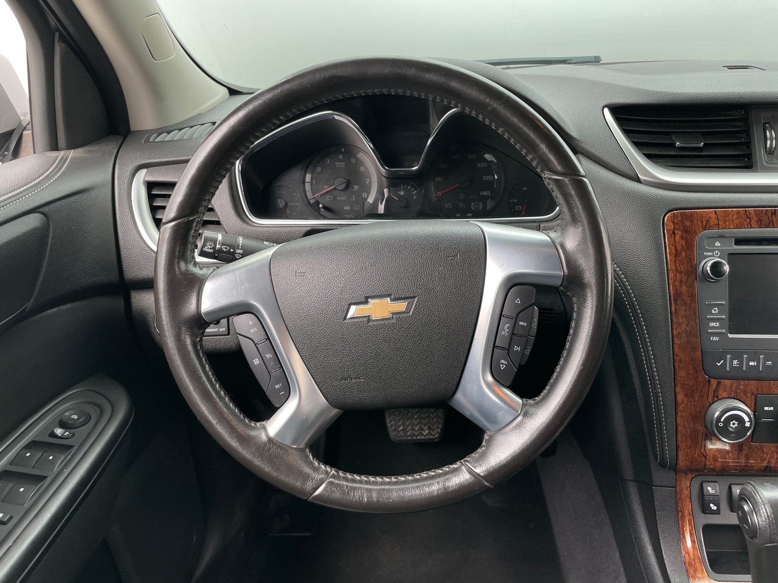 Thumbnail: 2014 Chevrolet Traverse - 4