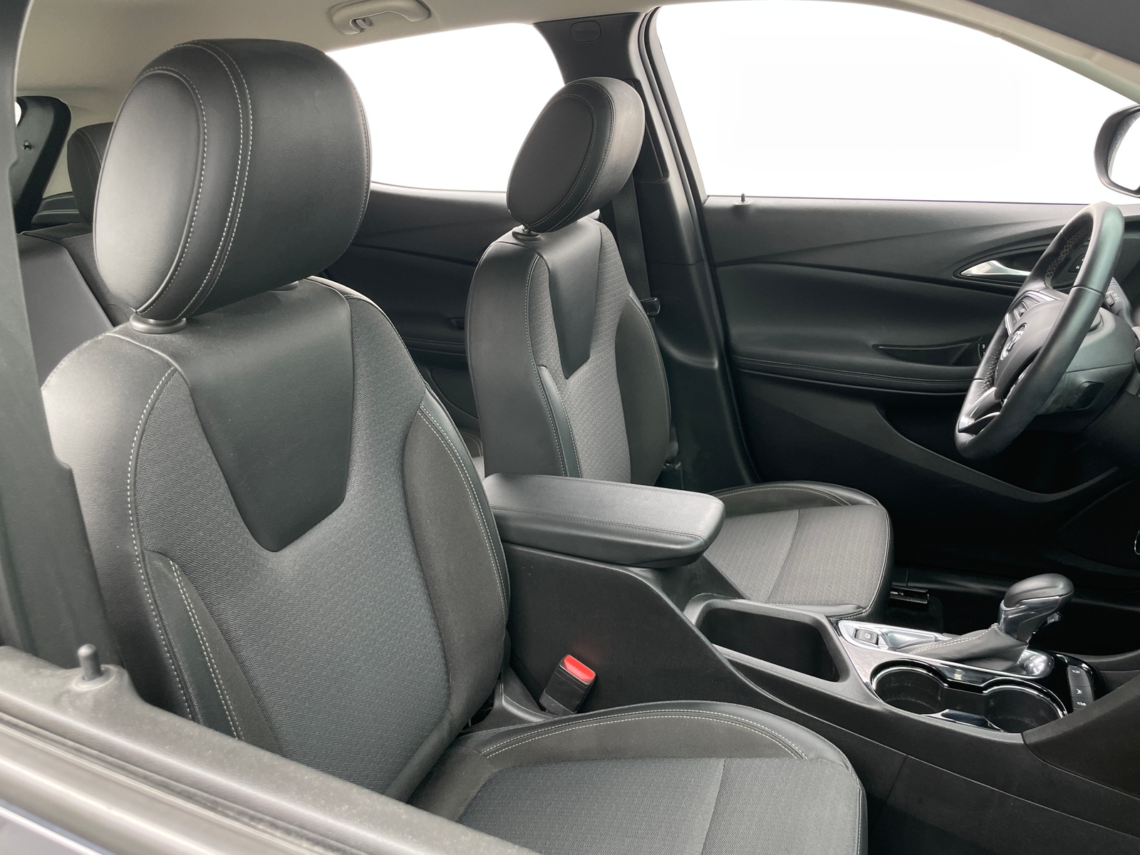 Thumbnail: 2021 Buick Encore GX - 2