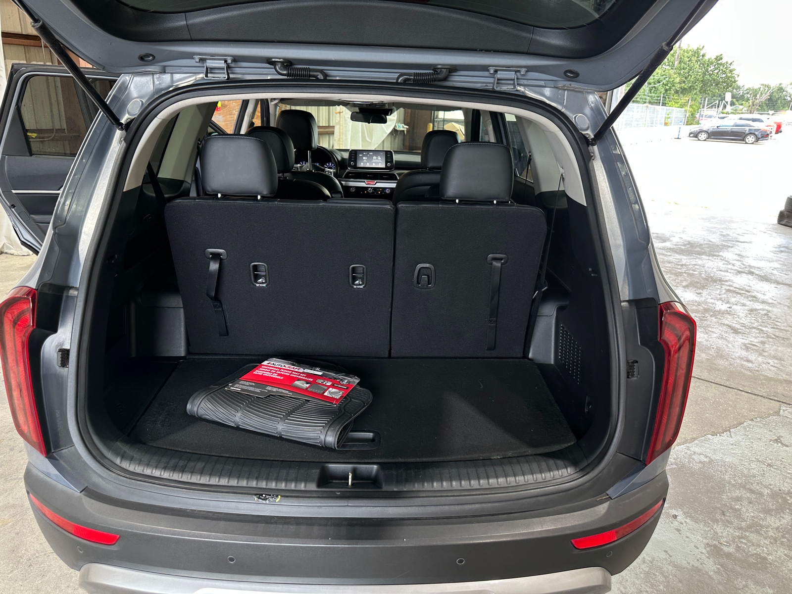 Thumbnail: 2021 Kia Telluride - 6