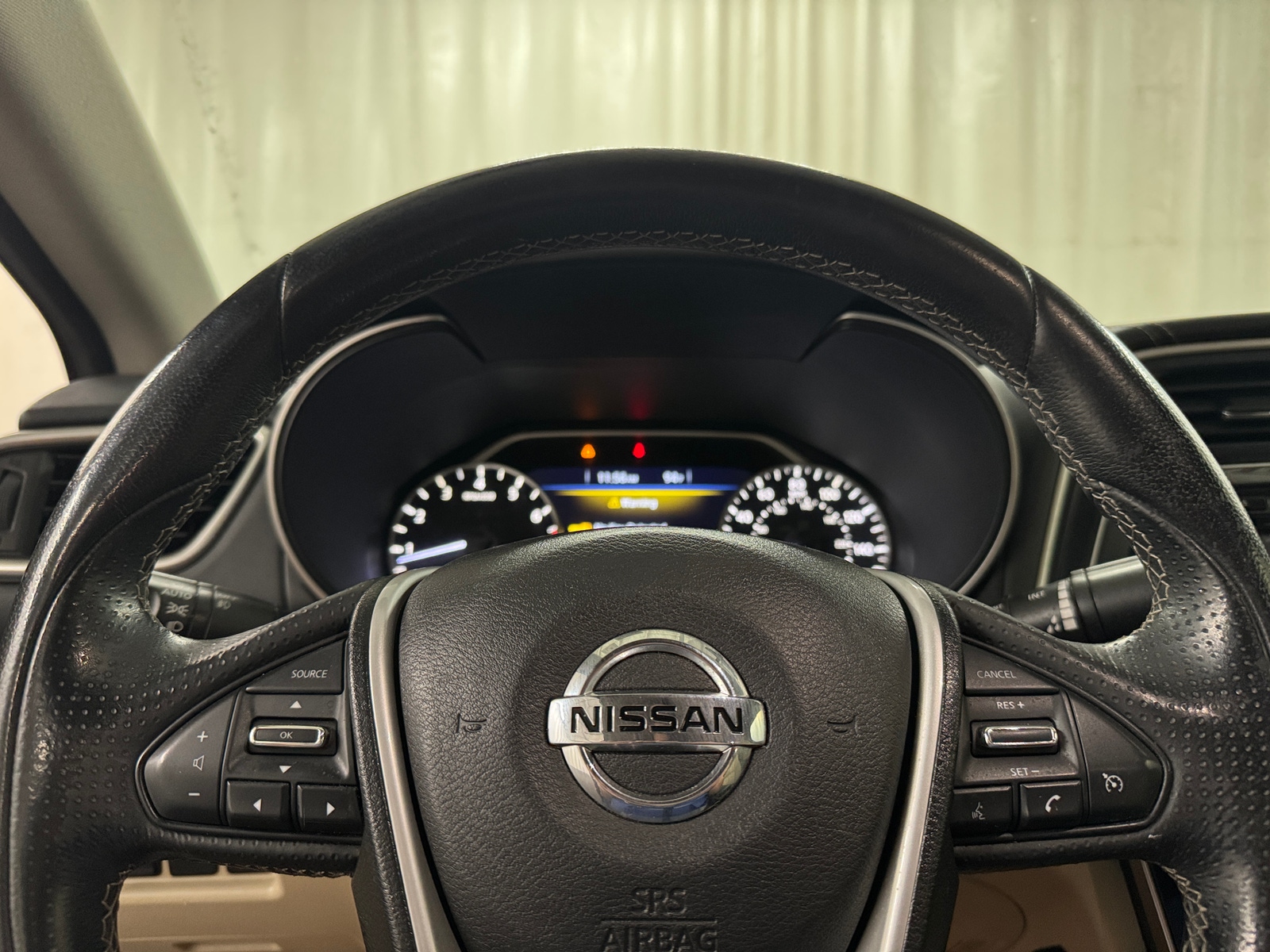 Thumbnail: 2017 Nissan Maxima - 5