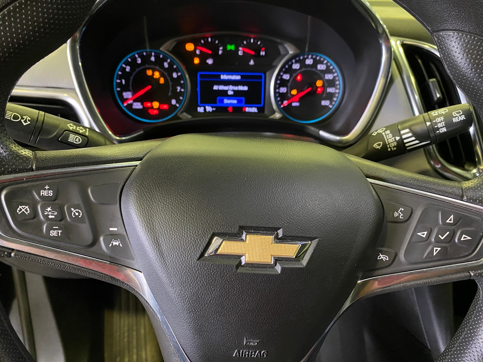 Thumbnail: 2022 Chevrolet Equinox - 5