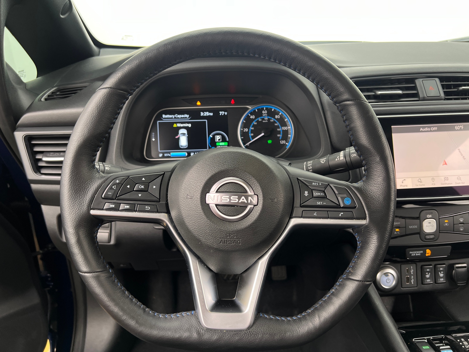 Thumbnail: 2023 Nissan Leaf - 5