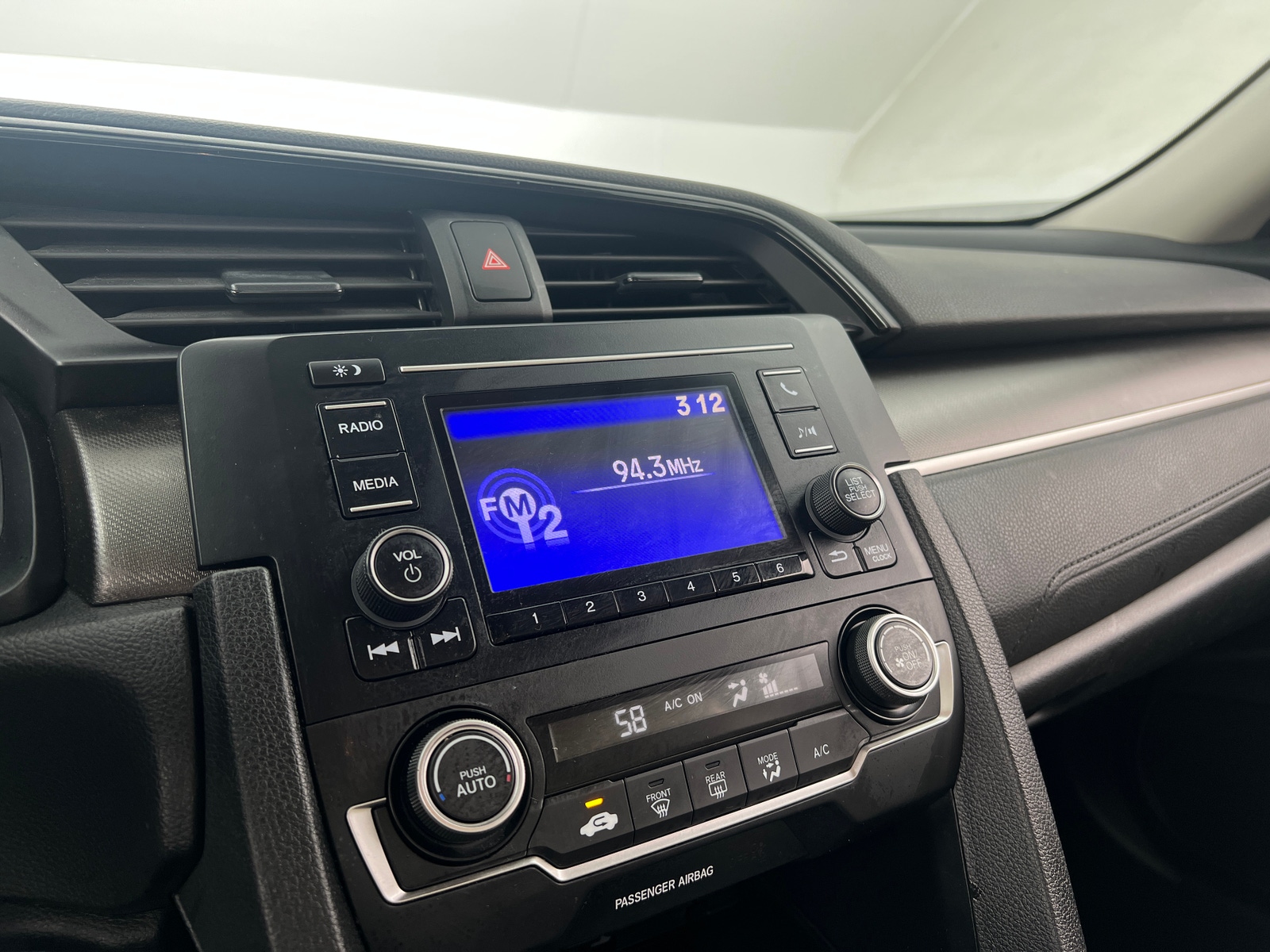 Thumbnail: 2019 Honda Civic - 4