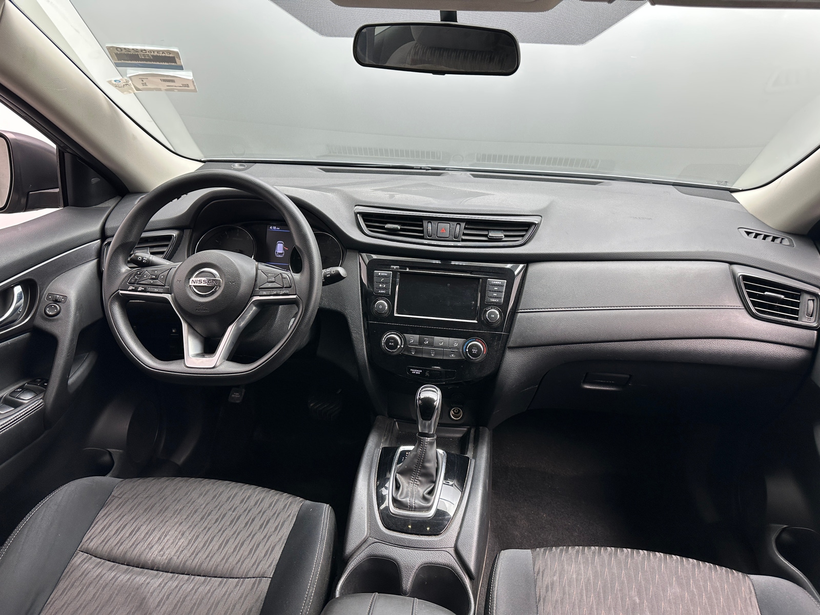 Thumbnail: 2018 Nissan Rogue - 3