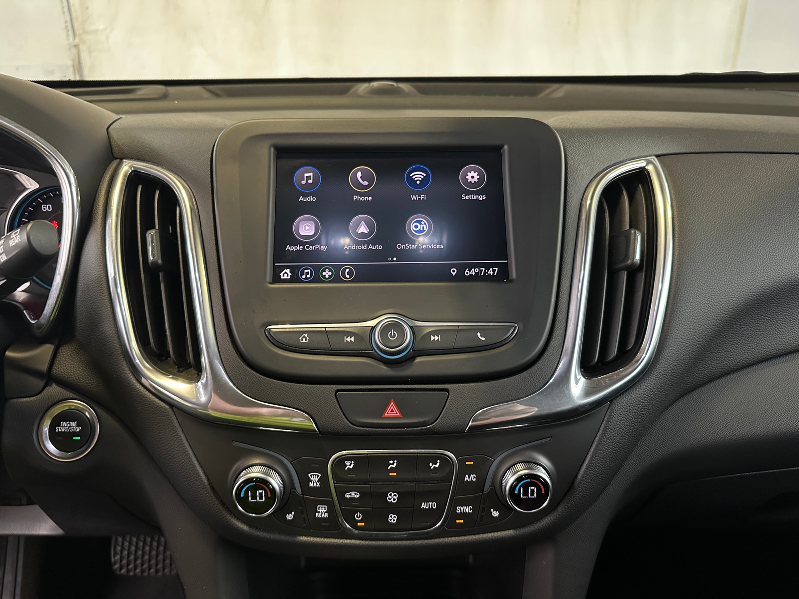 Thumbnail: 2020 Chevrolet Equinox - 4