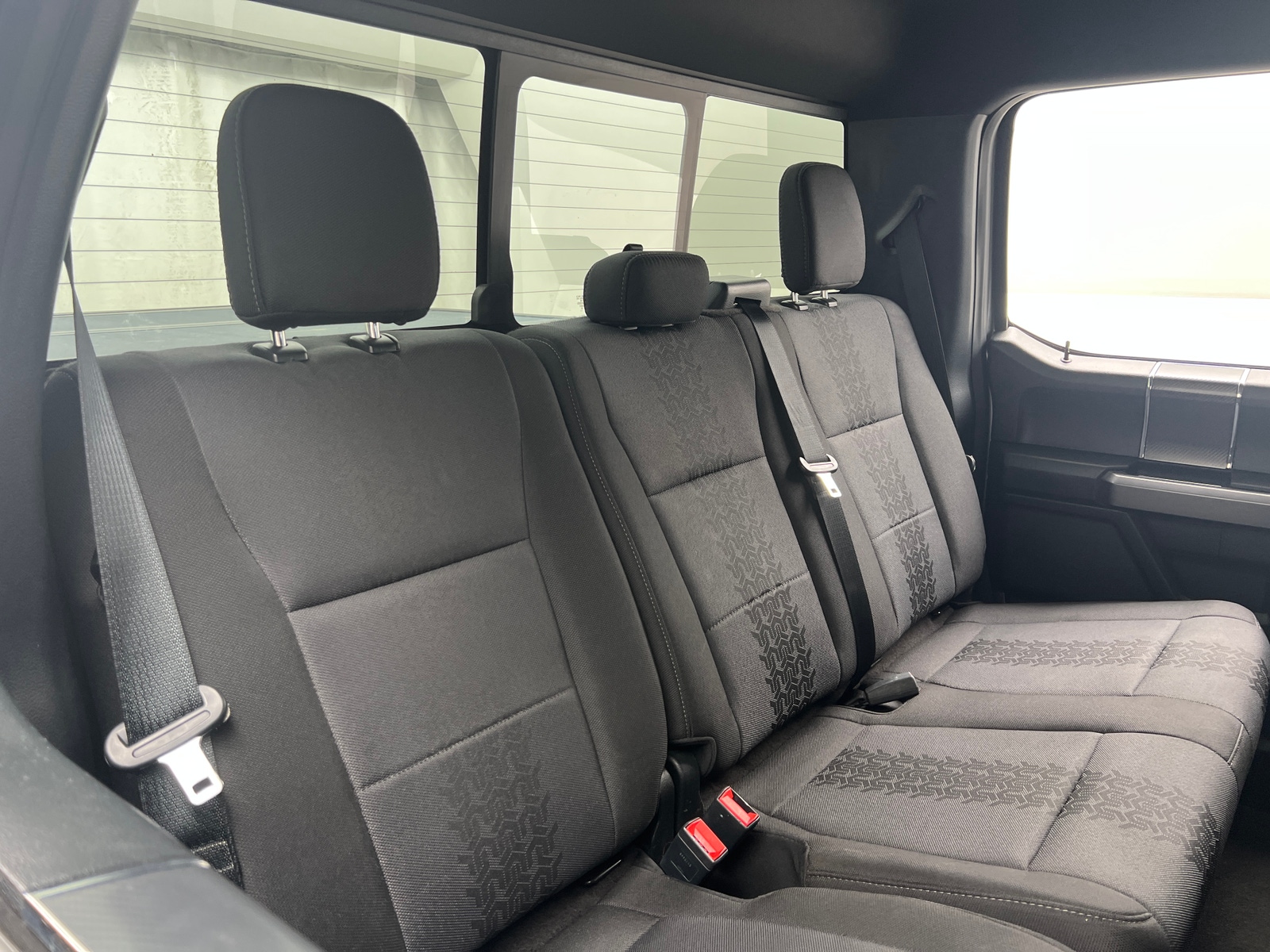 Thumbnail: 2020 Ford Econoline - 6