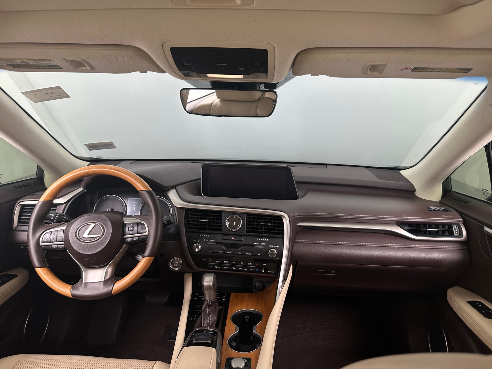Thumbnail: 2017 Lexus RX - 3