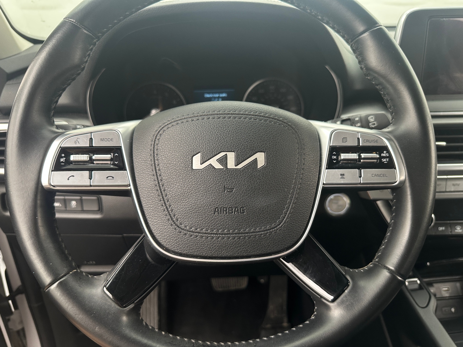 Thumbnail: 2022 Kia Telluride - 4