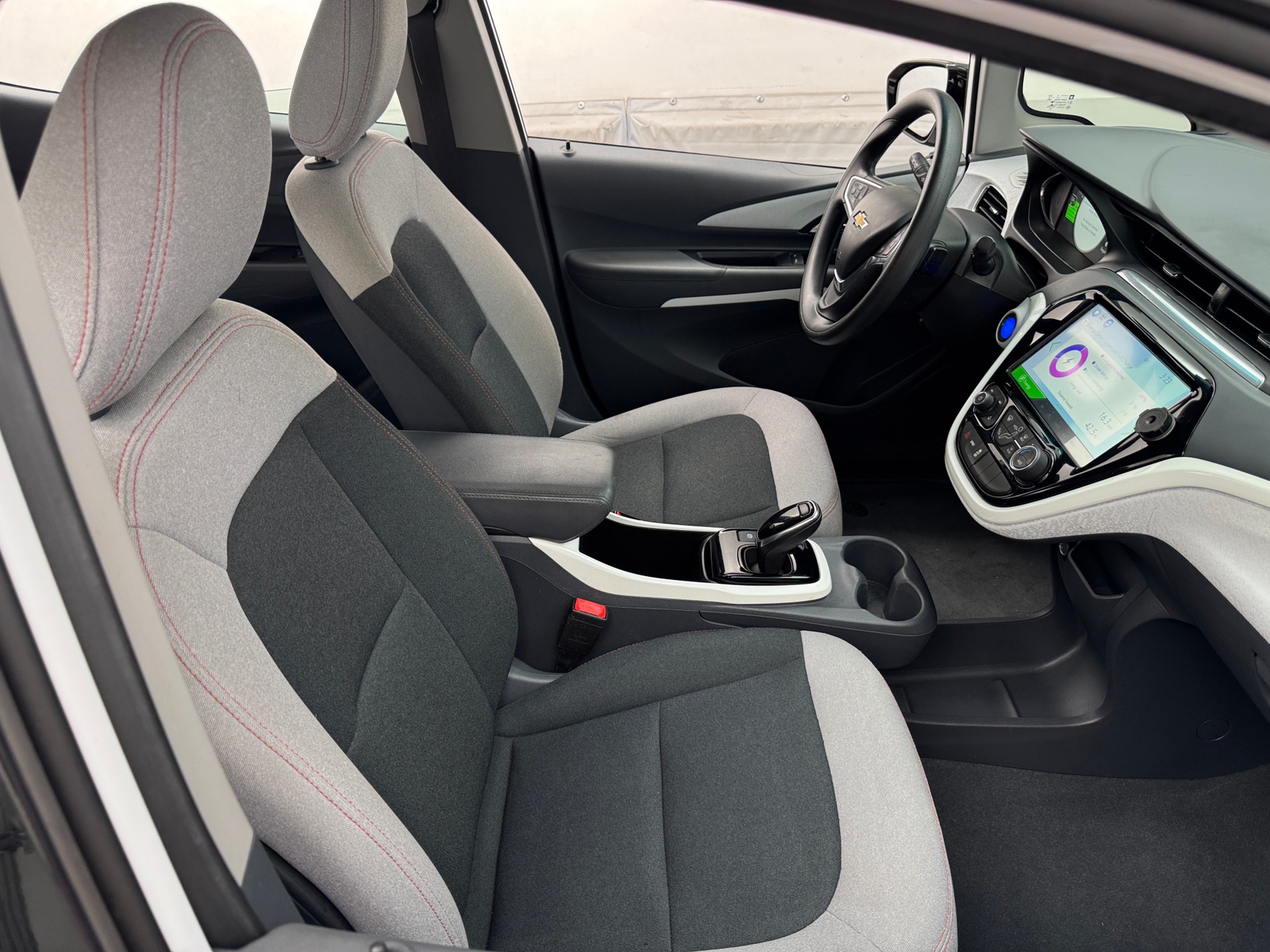 Thumbnail: 2020 Chevrolet Bolt EV - 2